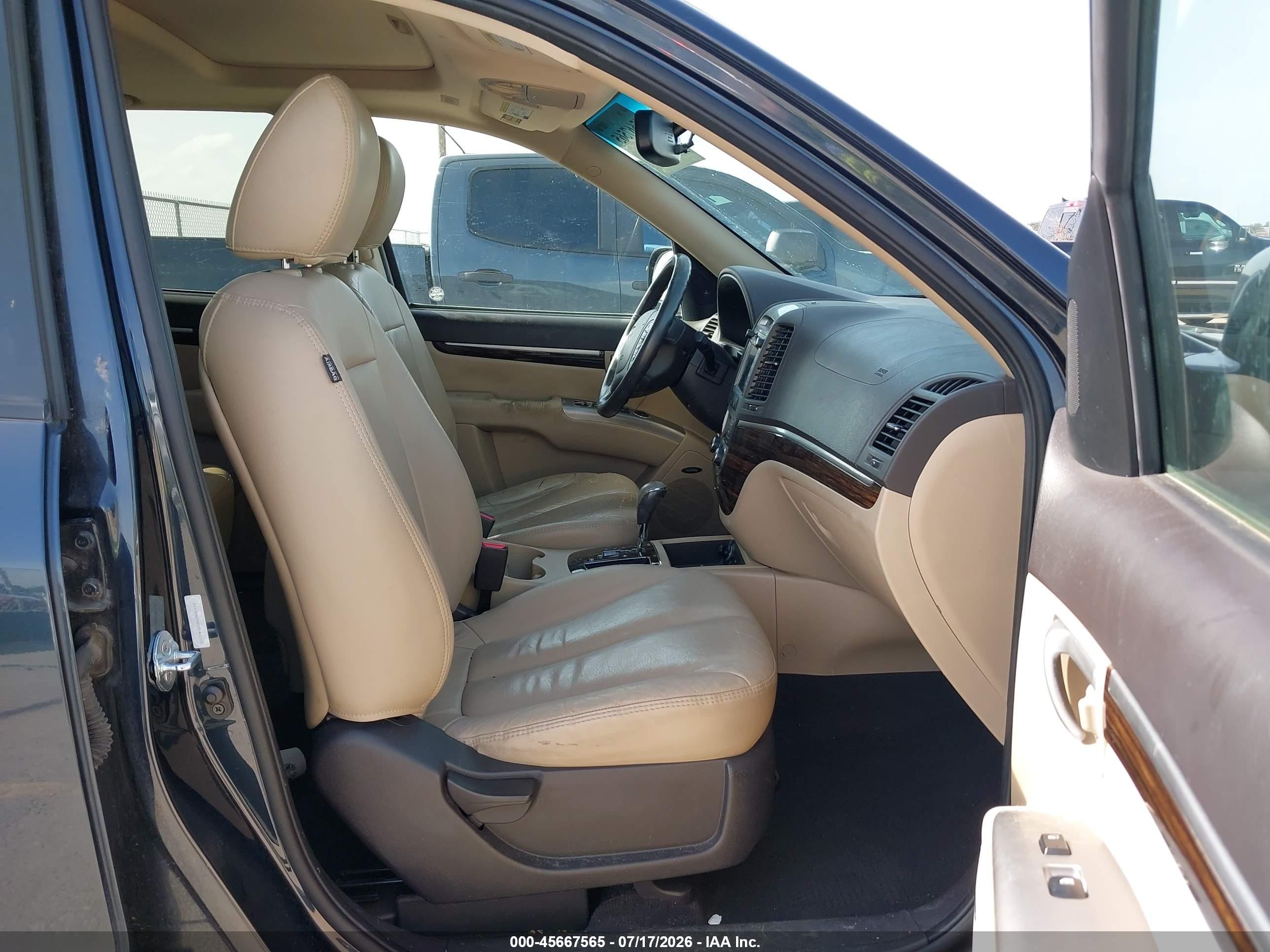 2012 Hyundai Santa Fe Limited V6 Dark Blue vin: 5XYZK4AG8CG146200