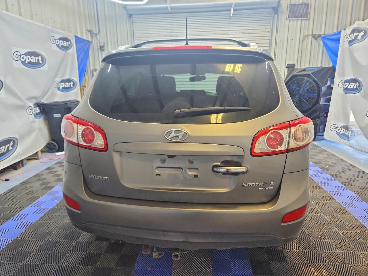 2011 Hyundai Santa Fe Limited Gray vin: 5XYZK4AG9BG034679