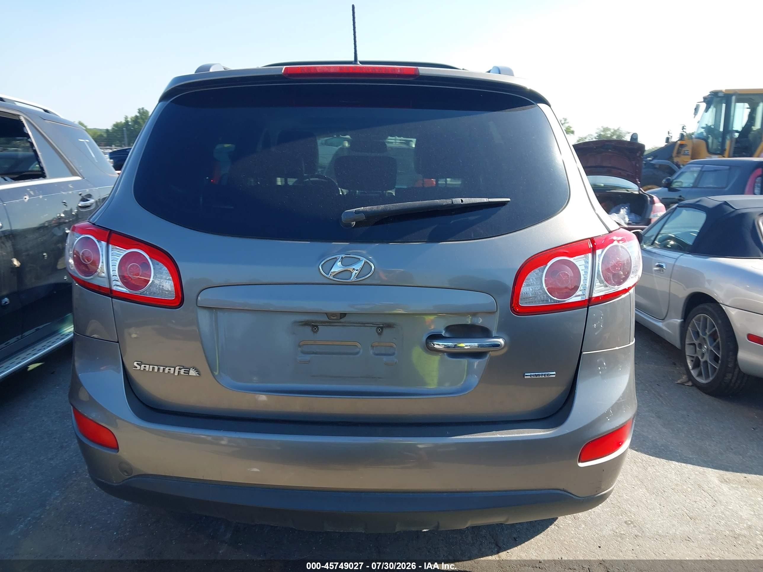2012 Hyundai Santa Fe Limited V6 Gray vin: 5XYZK4AG9CG169825
