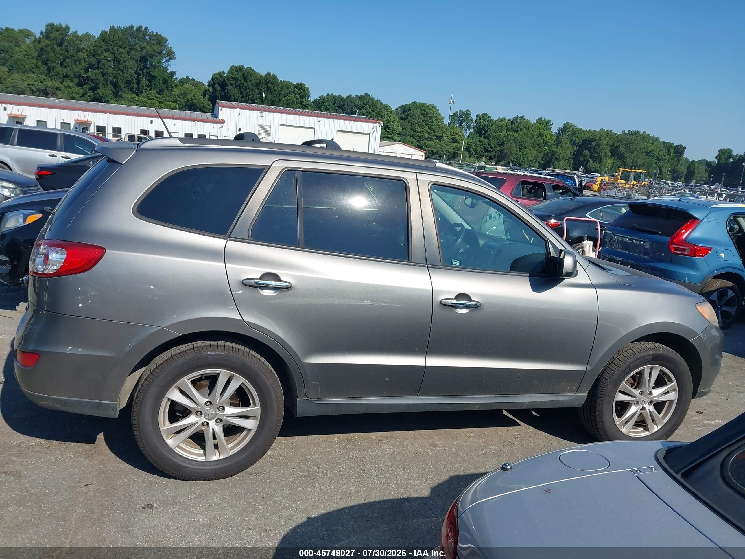 2012 Hyundai Santa Fe Limited V6 Gray vin: 5XYZK4AG9CG169825