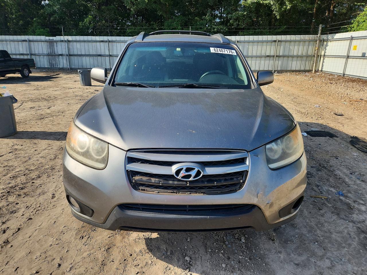 2012 Hyundai Santa Fe Limited Silver vin: 5XYZK4AGXCG097730