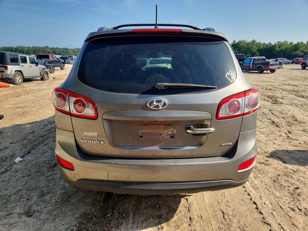 2012 Hyundai Santa Fe Limited Silver vin: 5XYZK4AGXCG097730