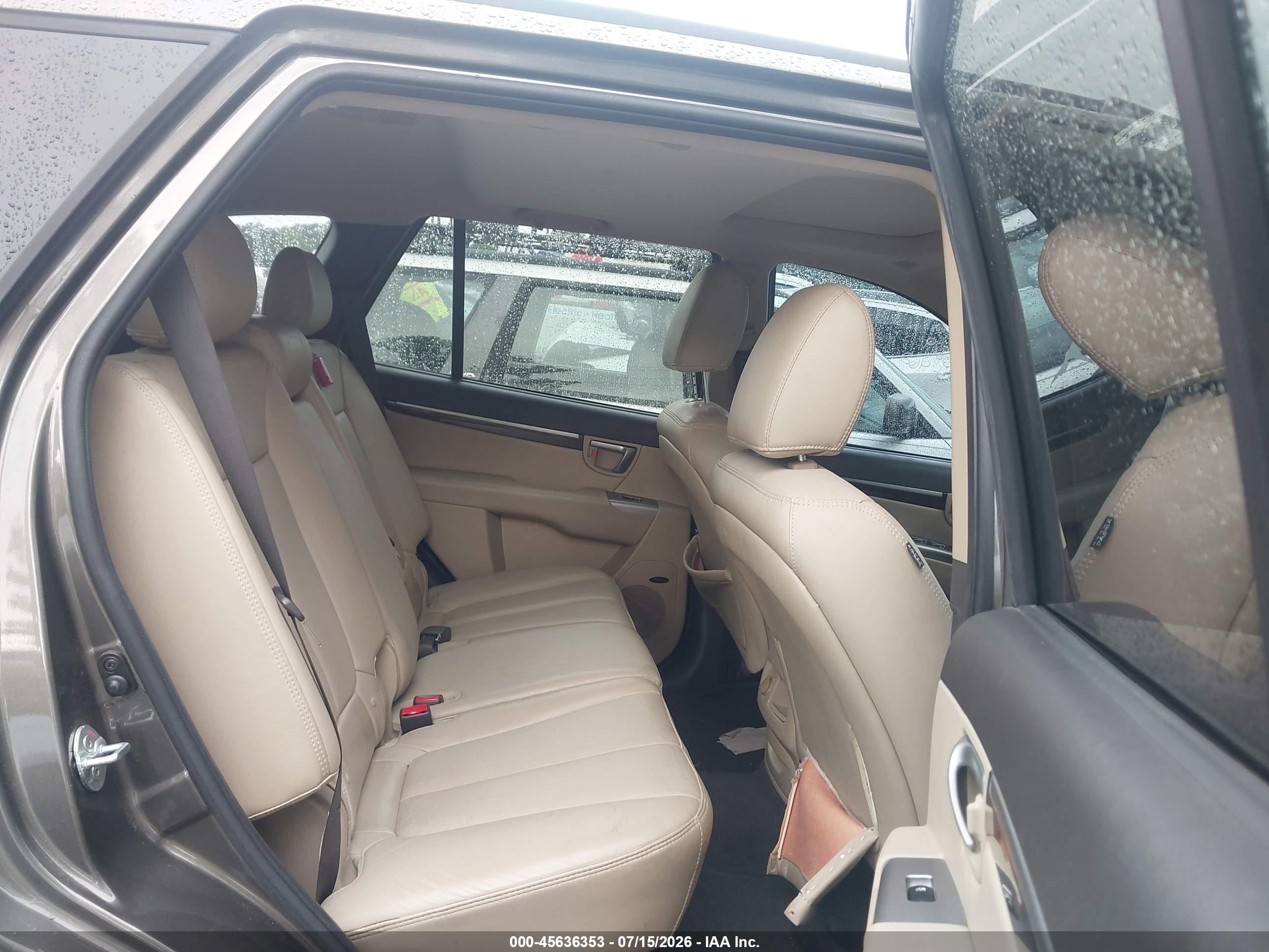 2012 Hyundai Santa Fe Limited V6 Black vin: 5XYZK4AGXCG153889