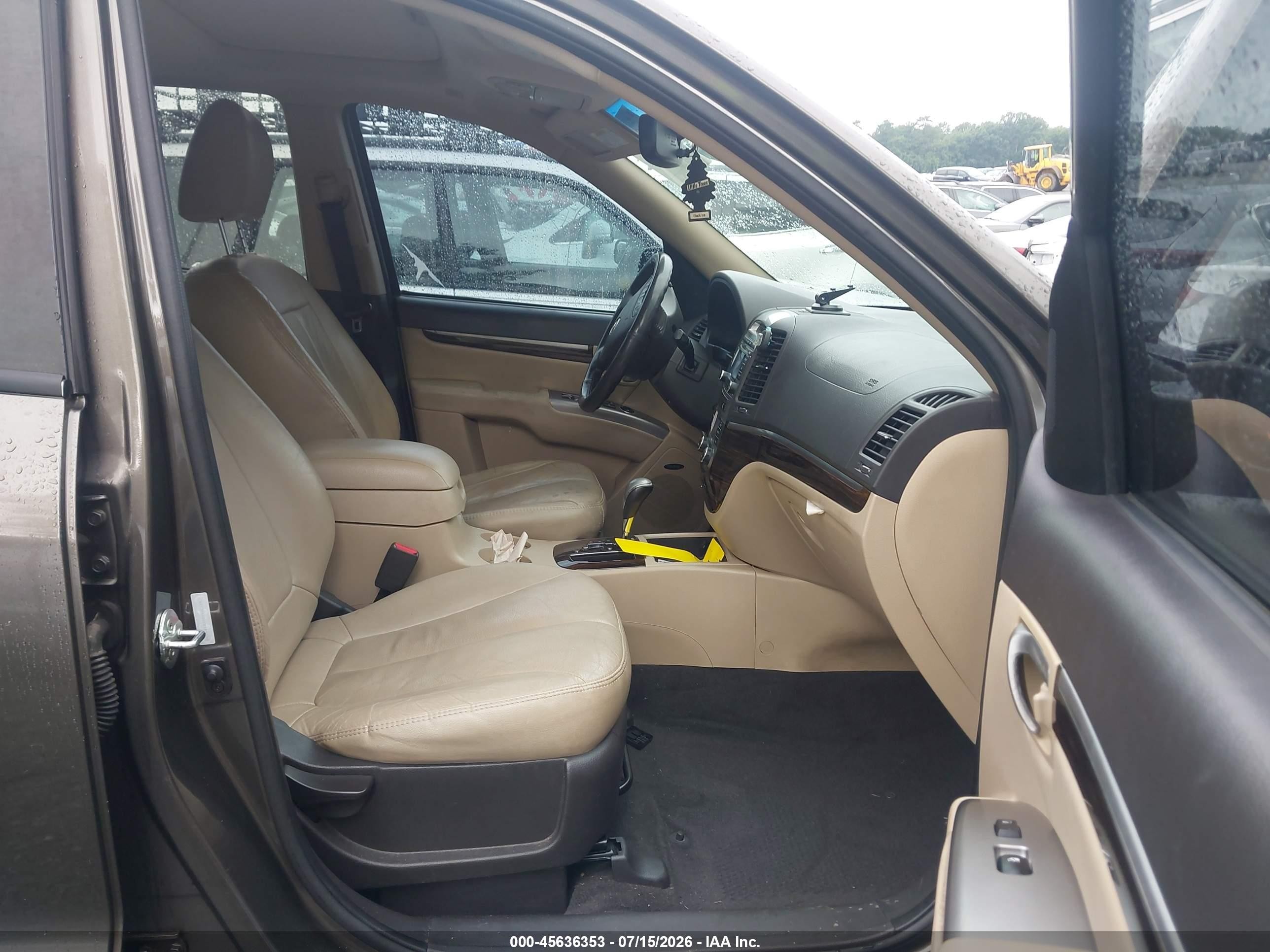 2012 Hyundai Santa Fe Limited V6 Black vin: 5XYZK4AGXCG153889