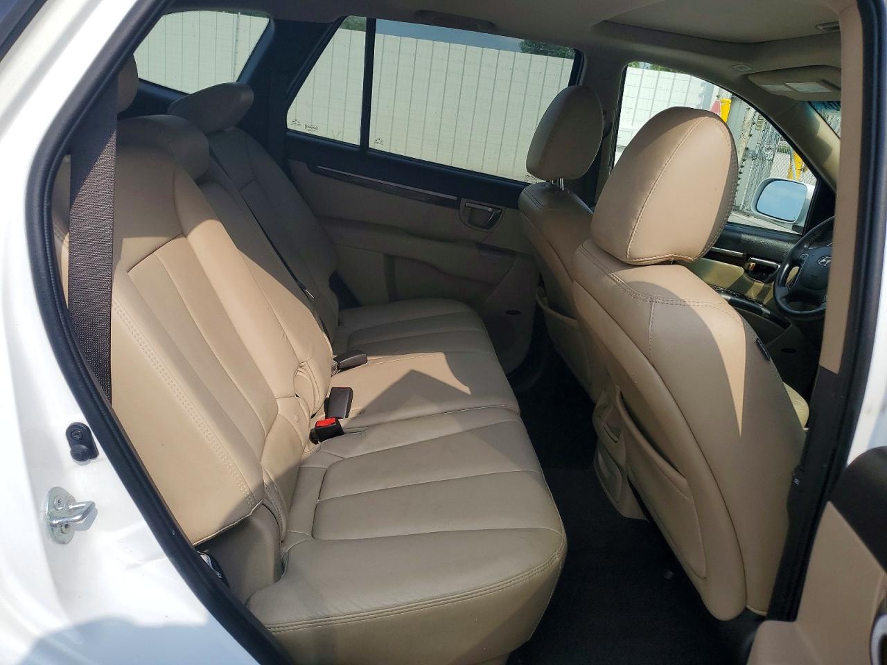 2012 Hyundai Santa Fe Limited White vin: 5XYZKDAG0CG110257