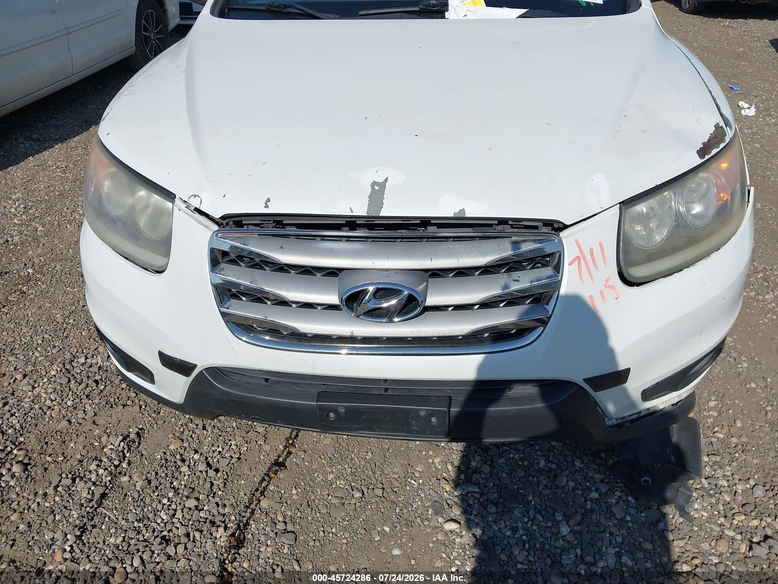 2012 Hyundai Santa Fe Limited V6 White vin: 5XYZKDAG0CG117662