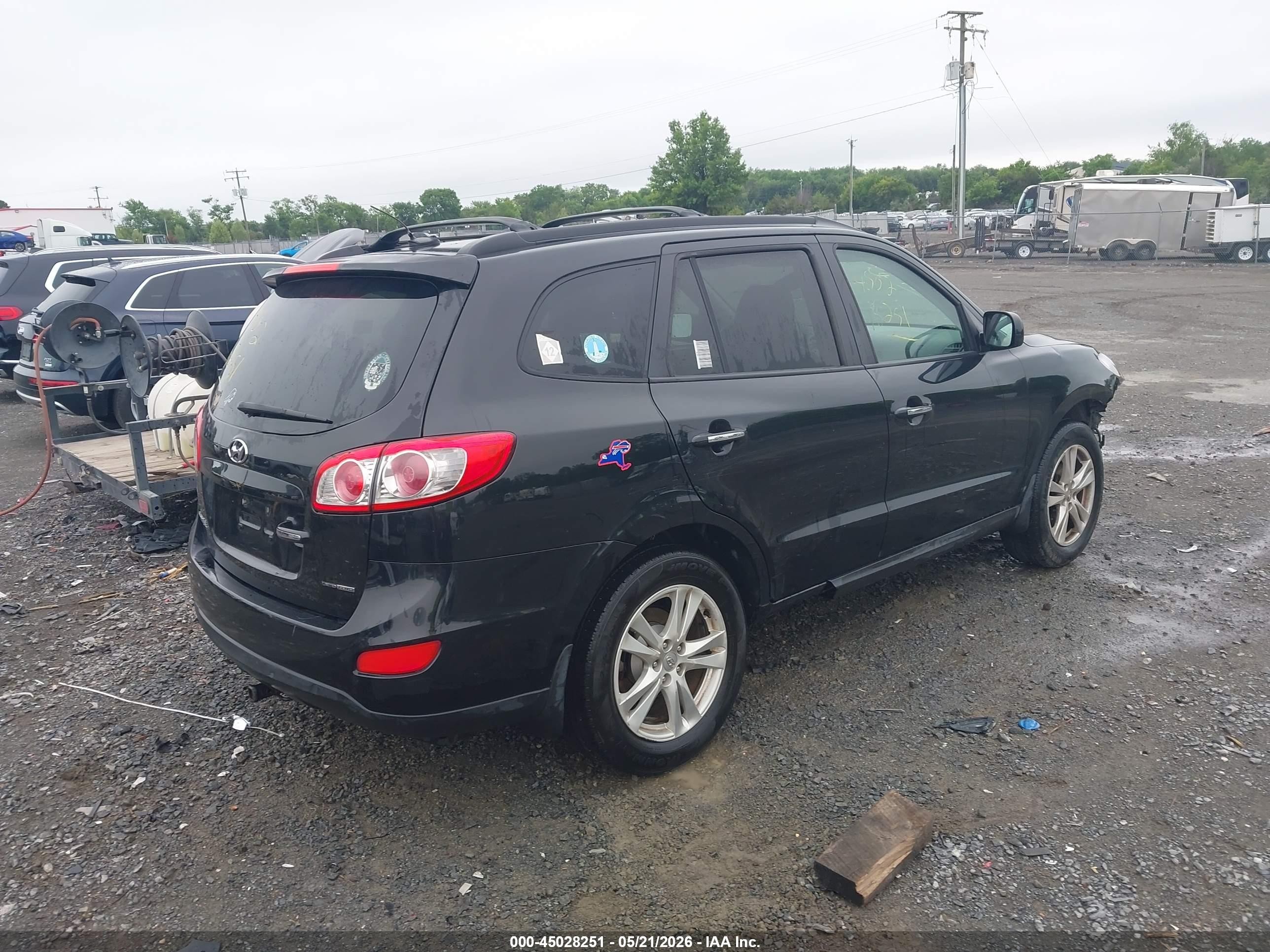 2012 Hyundai Santa Fe Limited V6 Black vin: 5XYZKDAG2CG117887