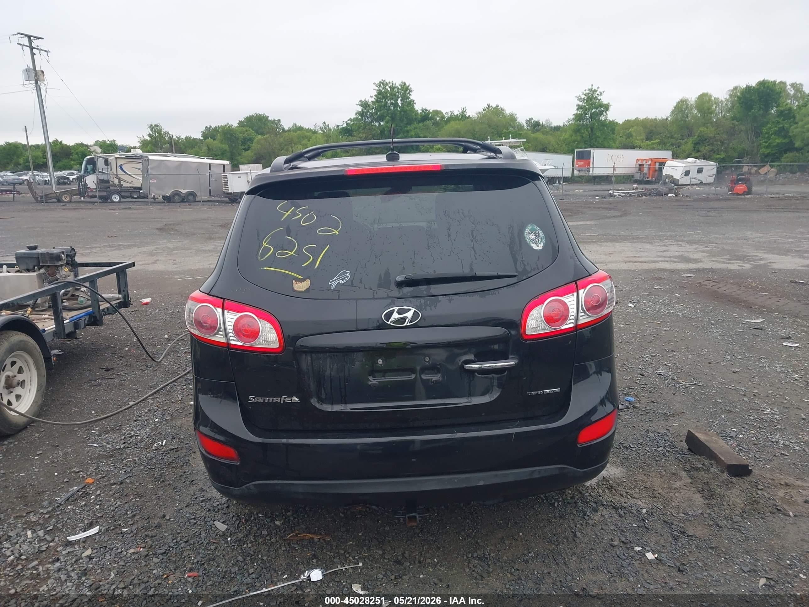 2012 Hyundai Santa Fe Limited V6 Black vin: 5XYZKDAG2CG117887