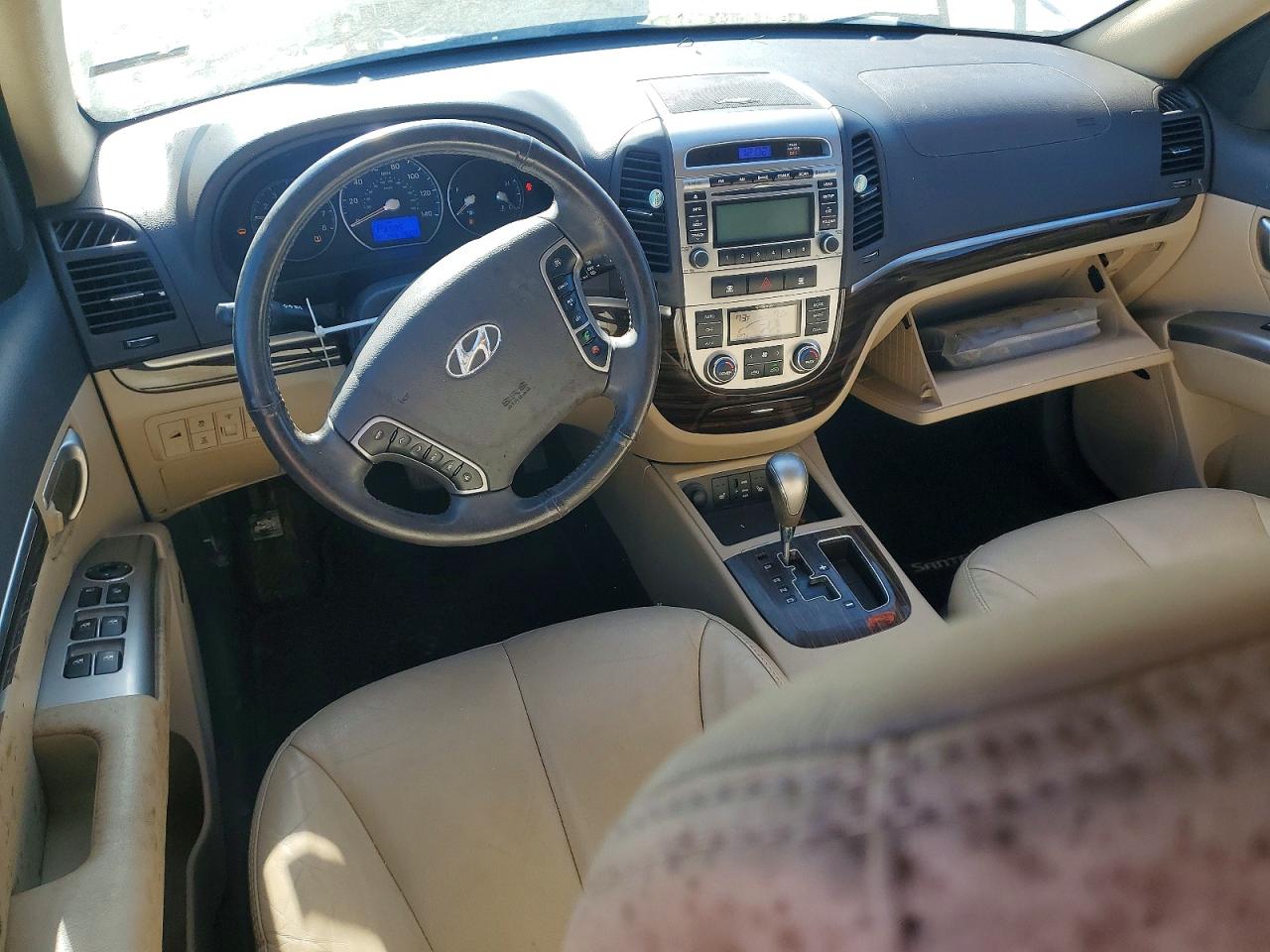 2012 Hyundai Santa Fe Limited White vin: 5XYZKDAG2CG157564