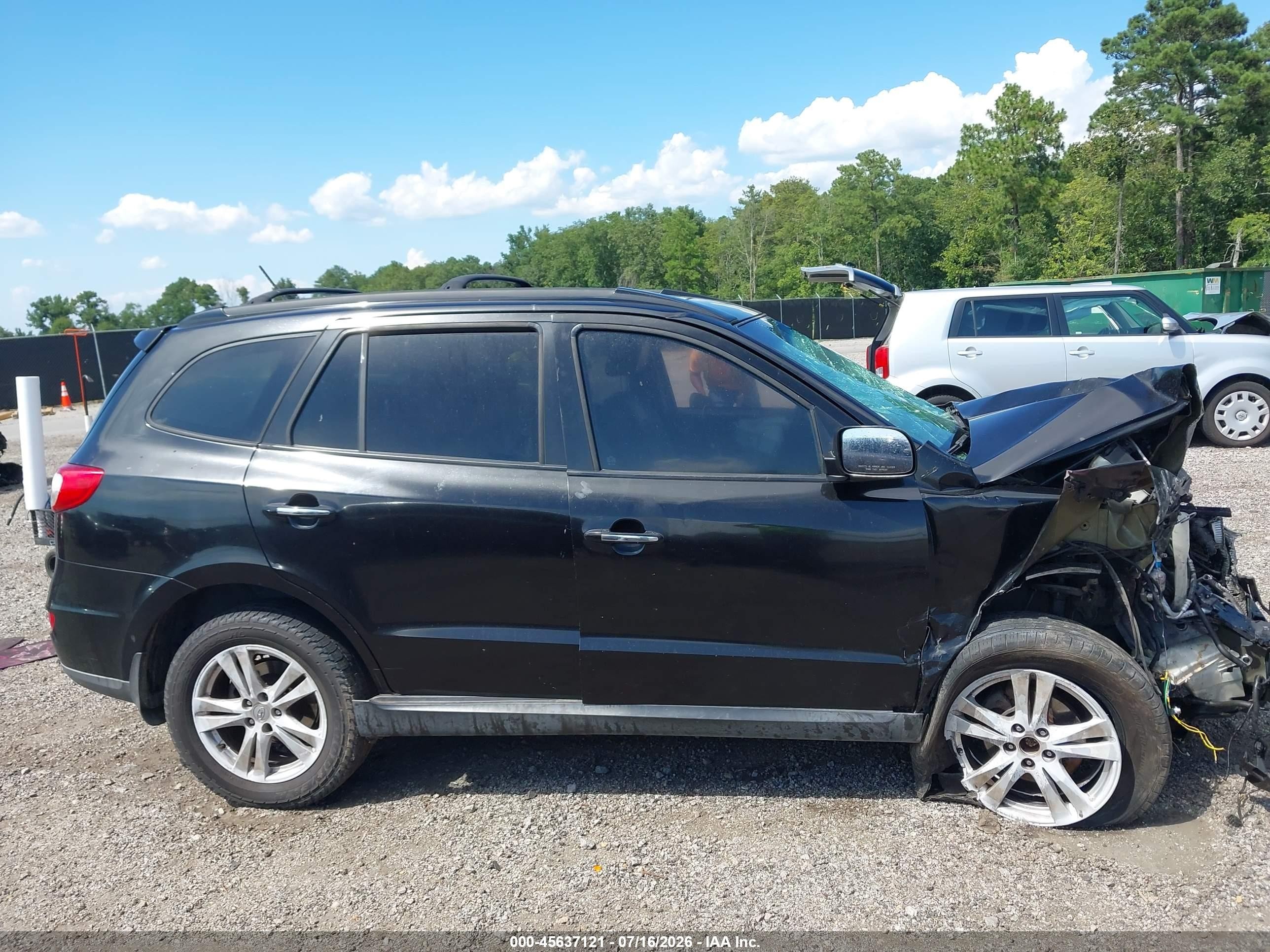 2012 Hyundai Santa Fe Limited V6 Black vin: 5XYZKDAG3CG096614