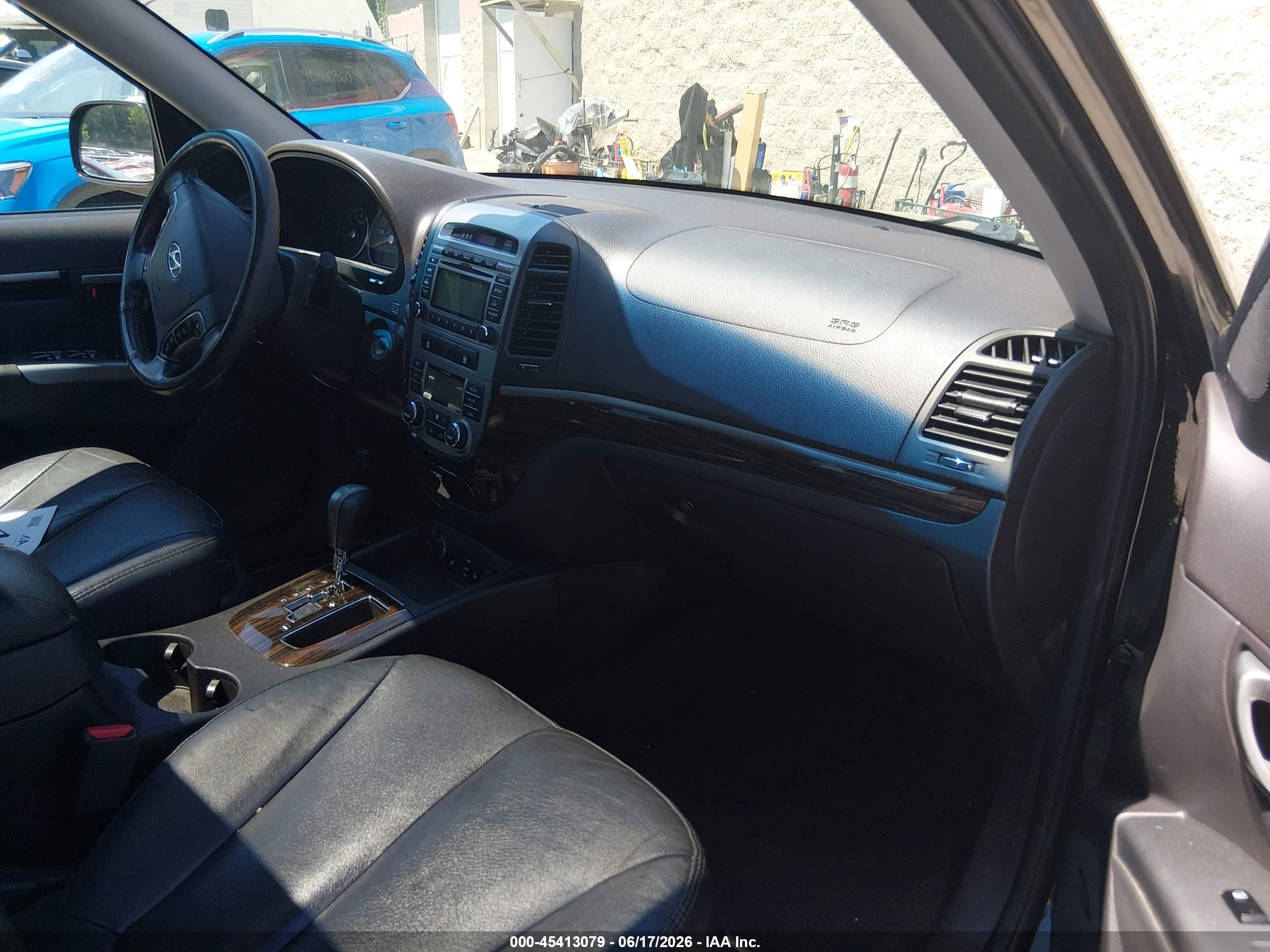 2011 Hyundai Santa Fe Limited V6 Black vin: 5XYZKDAG4BG066522
