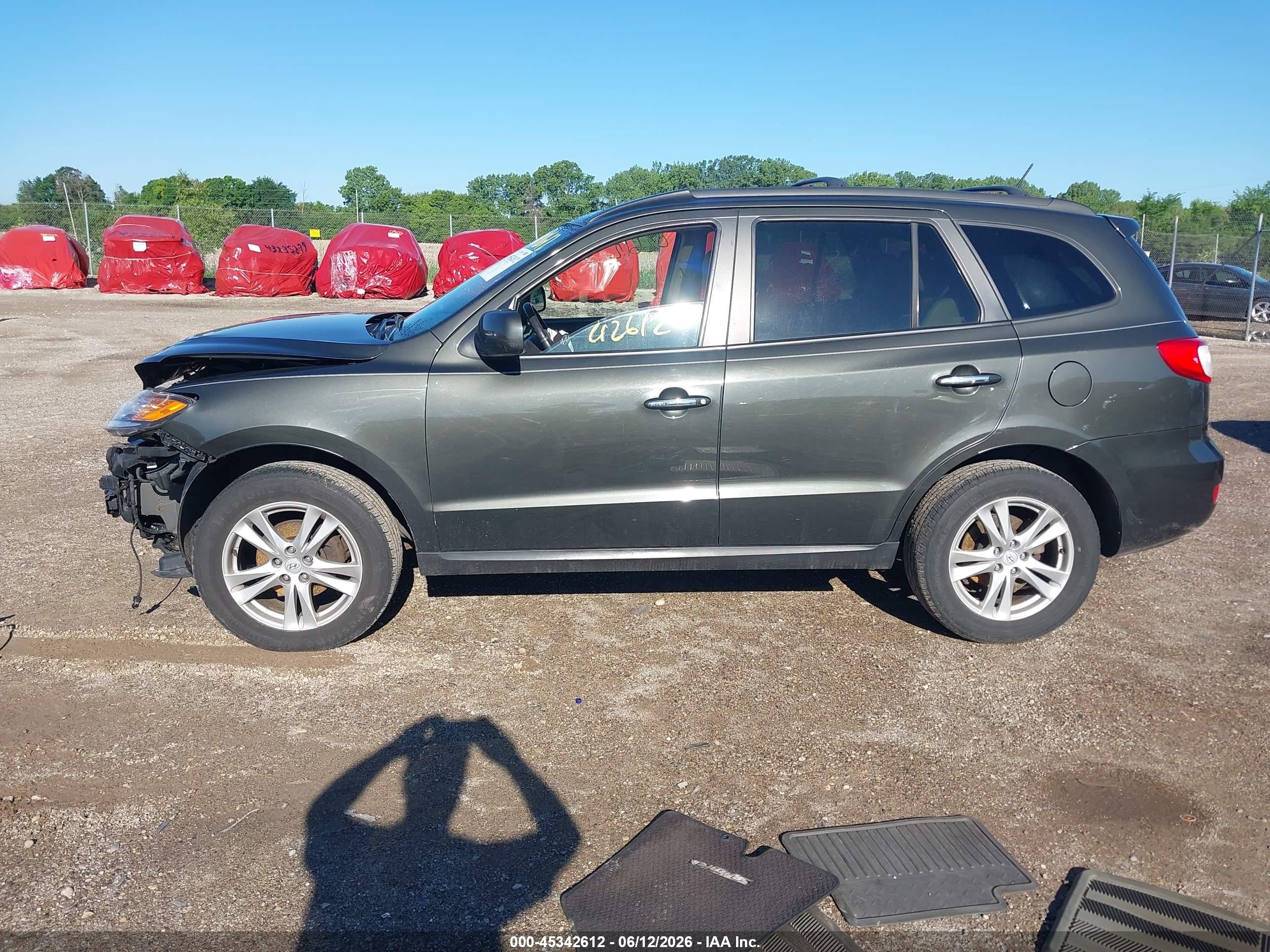 2012 Hyundai Santa Fe Limited V6 Gray vin: 5XYZKDAG5CG148390