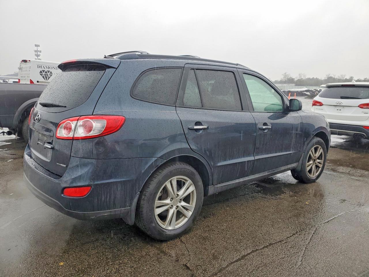 2012 Hyundai Santa Fe Limited Charcoal vin: 5XYZKDAG6CG120873