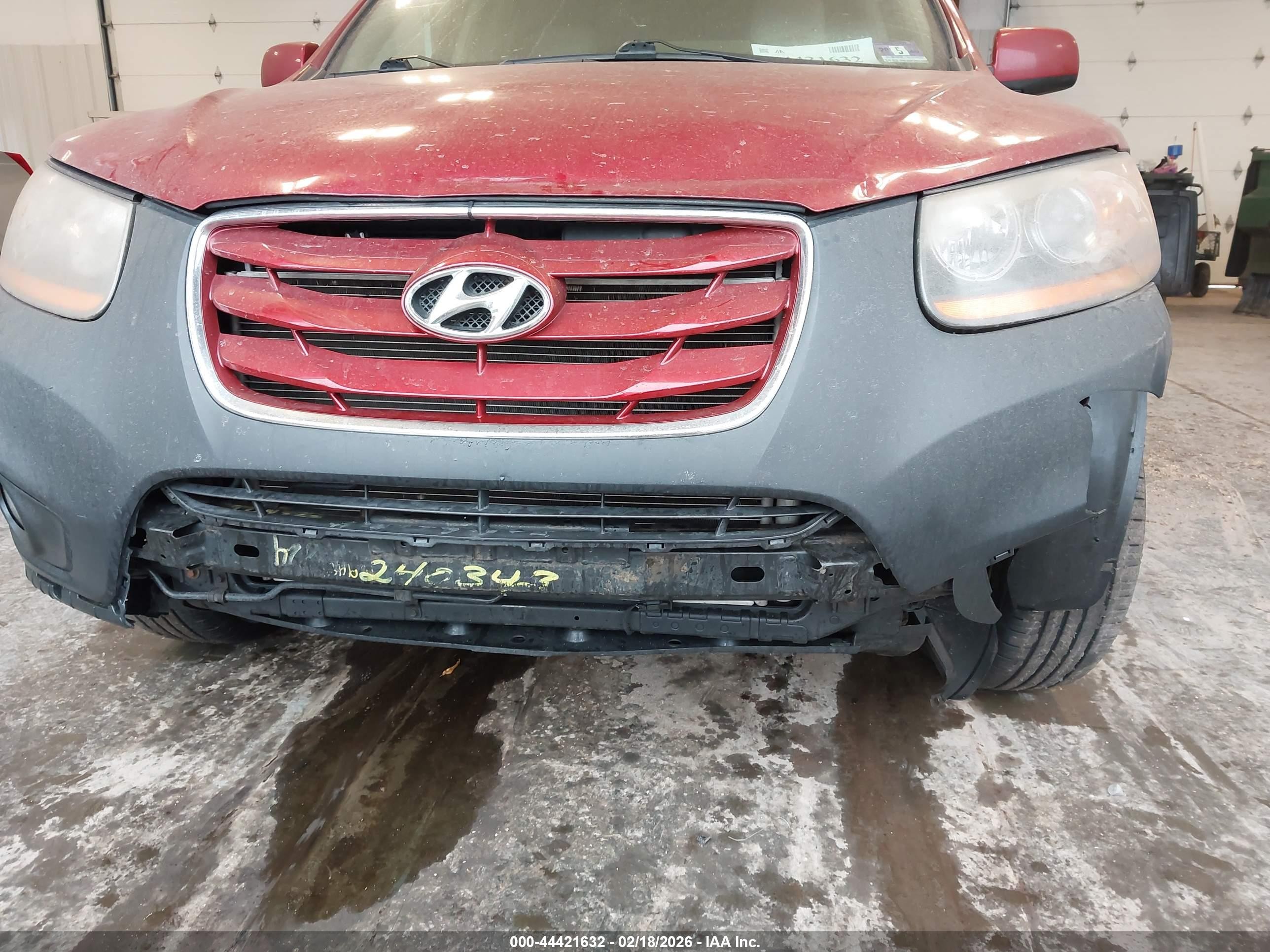 2011 Hyundai Santa Fe Limited V6 Red vin: 5XYZKDAG7BG073044