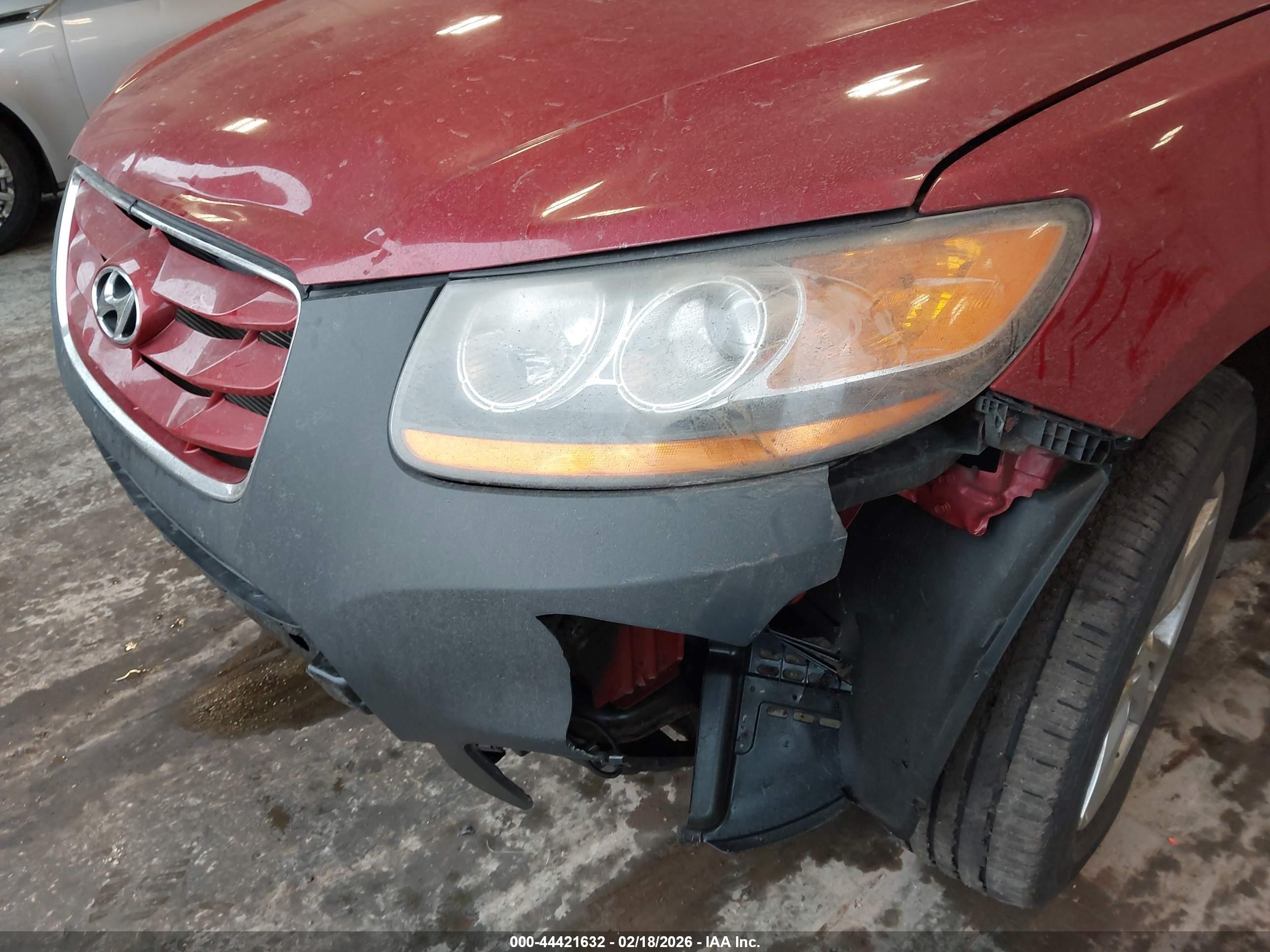 2011 Hyundai Santa Fe Limited V6 Red vin: 5XYZKDAG7BG073044