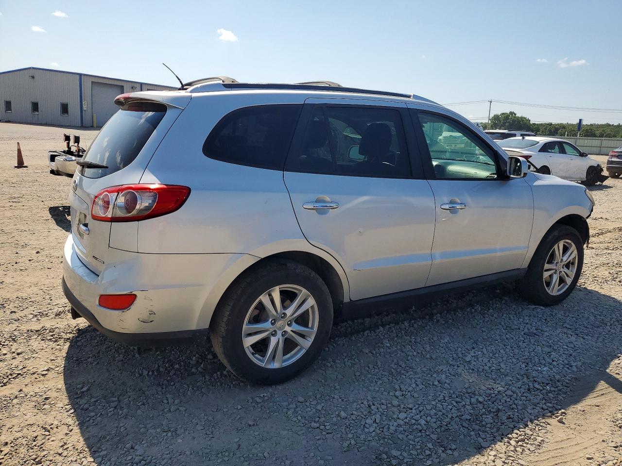 2012 Hyundai Santa Fe Limited Silver vin: 5XYZKDAG7CG150626
