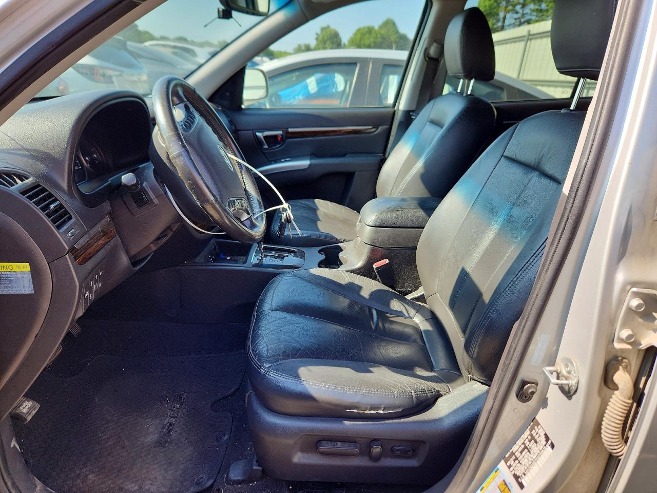 2012 Hyundai Santa Fe Limited Silver vin: 5XYZKDAG7CG150626