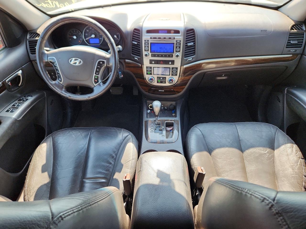 2012 Hyundai Santa Fe Limited Silver vin: 5XYZKDAG7CG150626