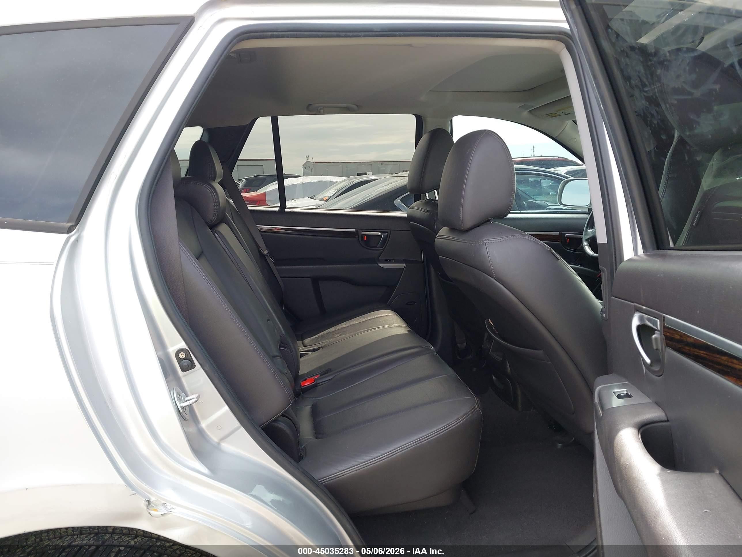 2011 Hyundai Santa Fe Limited V6 Серебряный vin: 5XYZKDAGXBG024601