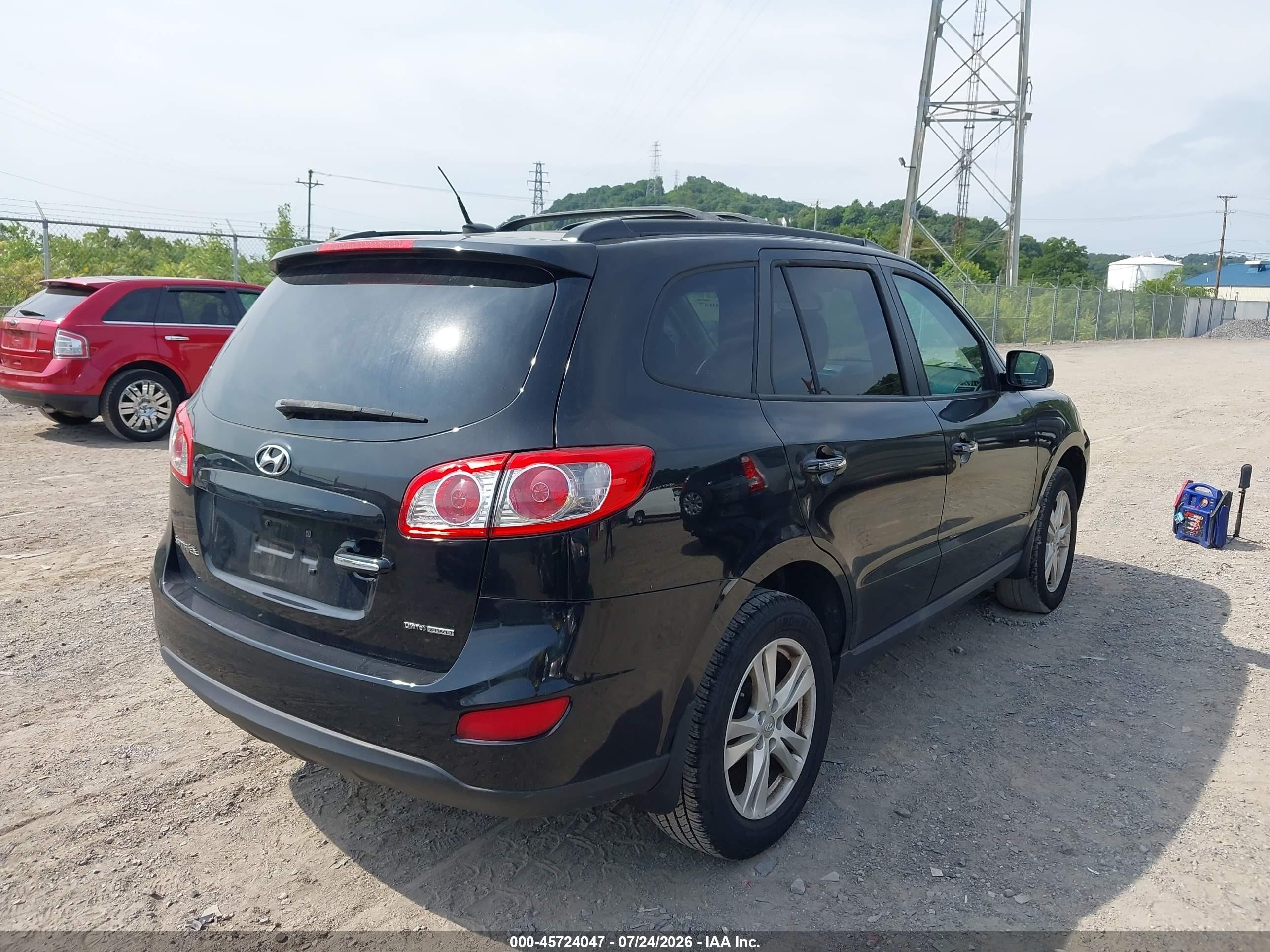 2012 Hyundai Santa Fe Limited V6 Black vin: 5XYZKDAGXCG095461