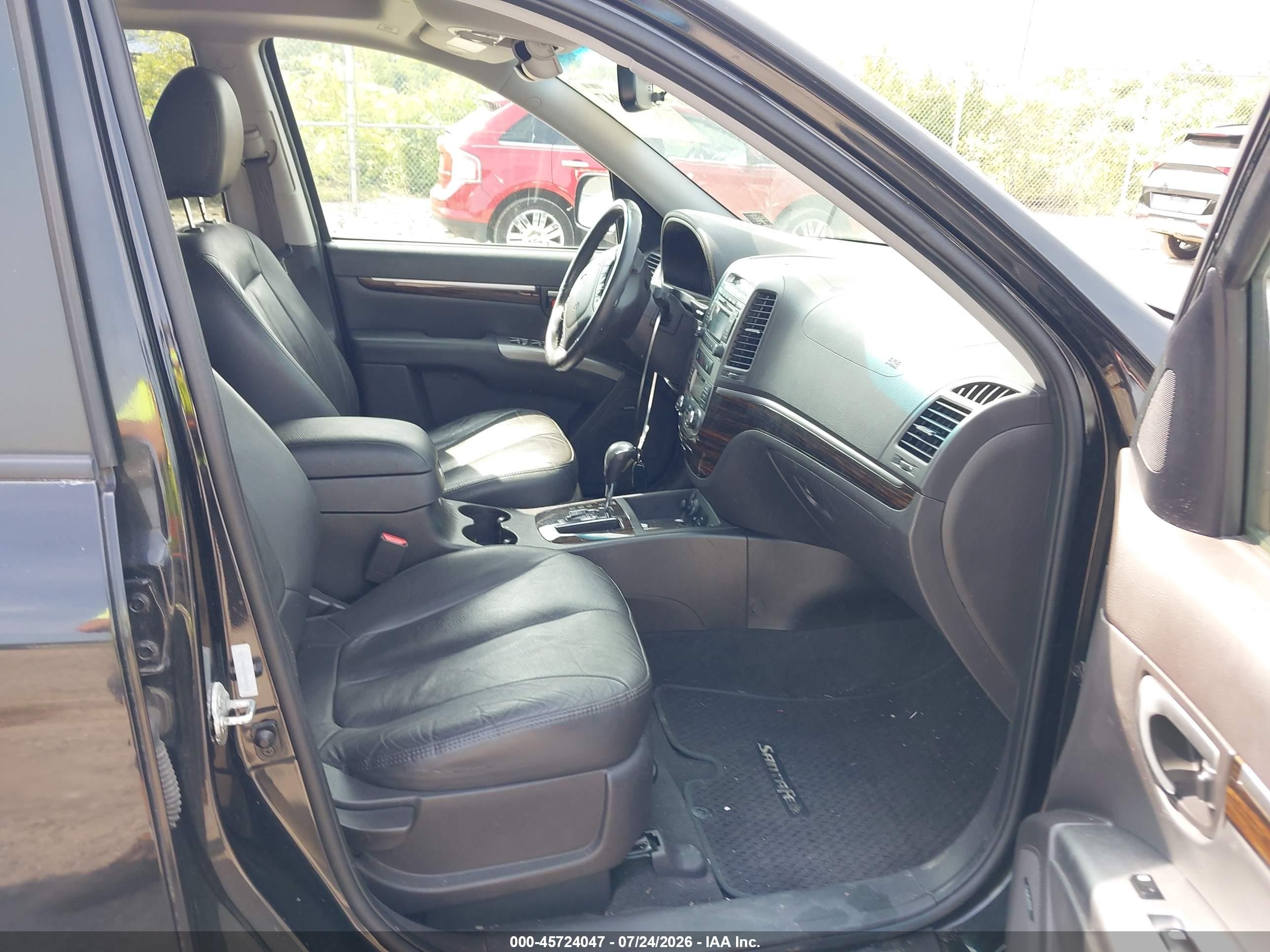 2012 Hyundai Santa Fe Limited V6 Black vin: 5XYZKDAGXCG095461