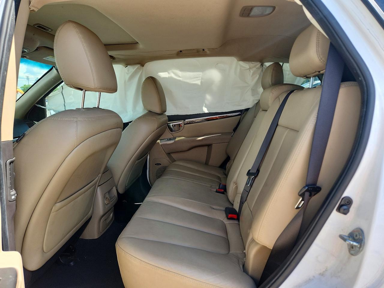 2012 Hyundai Santa Fe Limited White vin: 5XYZKDAGXCG130080