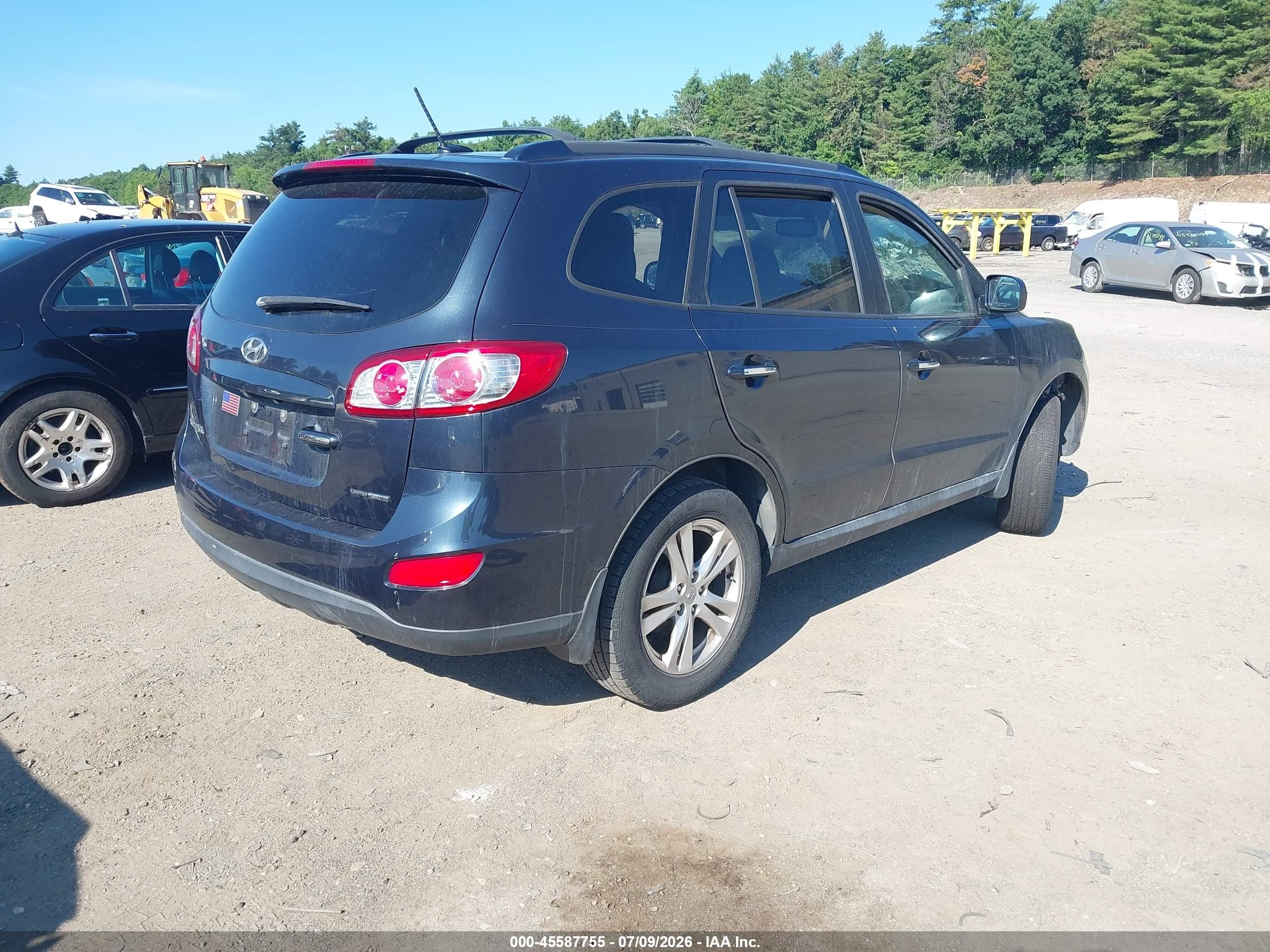 2012 Hyundai Santa Fe Limited V6 Black vin: 5XYZKDAGXCG148952