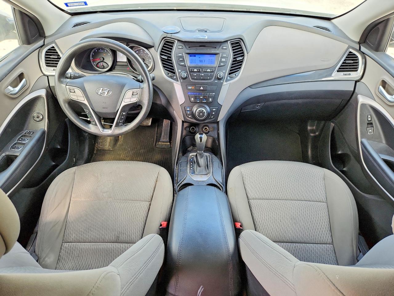 2015 Hyundai Santa Fe Sport 2.4l White vin: 5XYZT3LB0FG271415