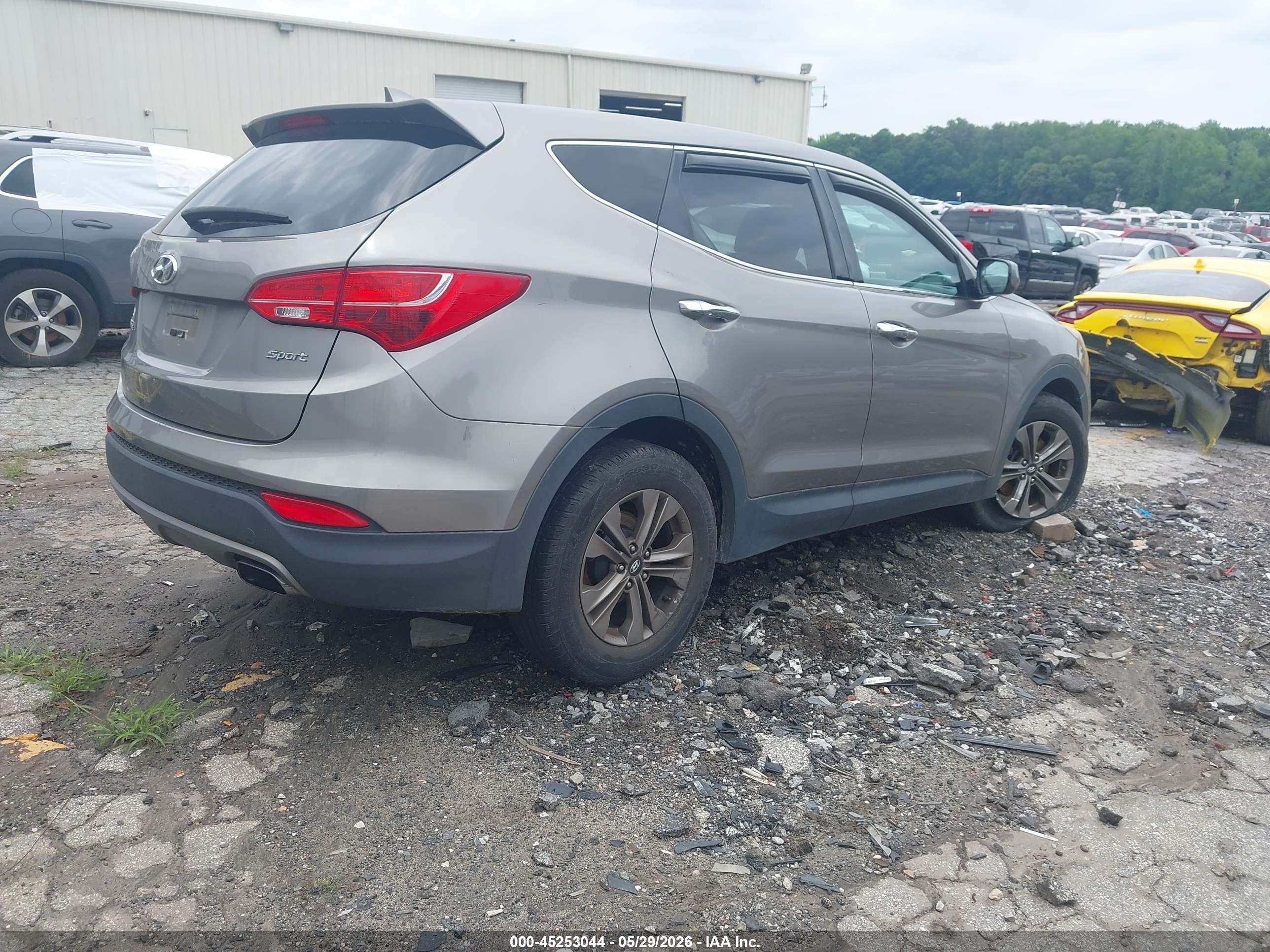 2015 Hyundai Santa Fe Sport 2.4l Champagne vin: 5XYZT3LB0FG279238