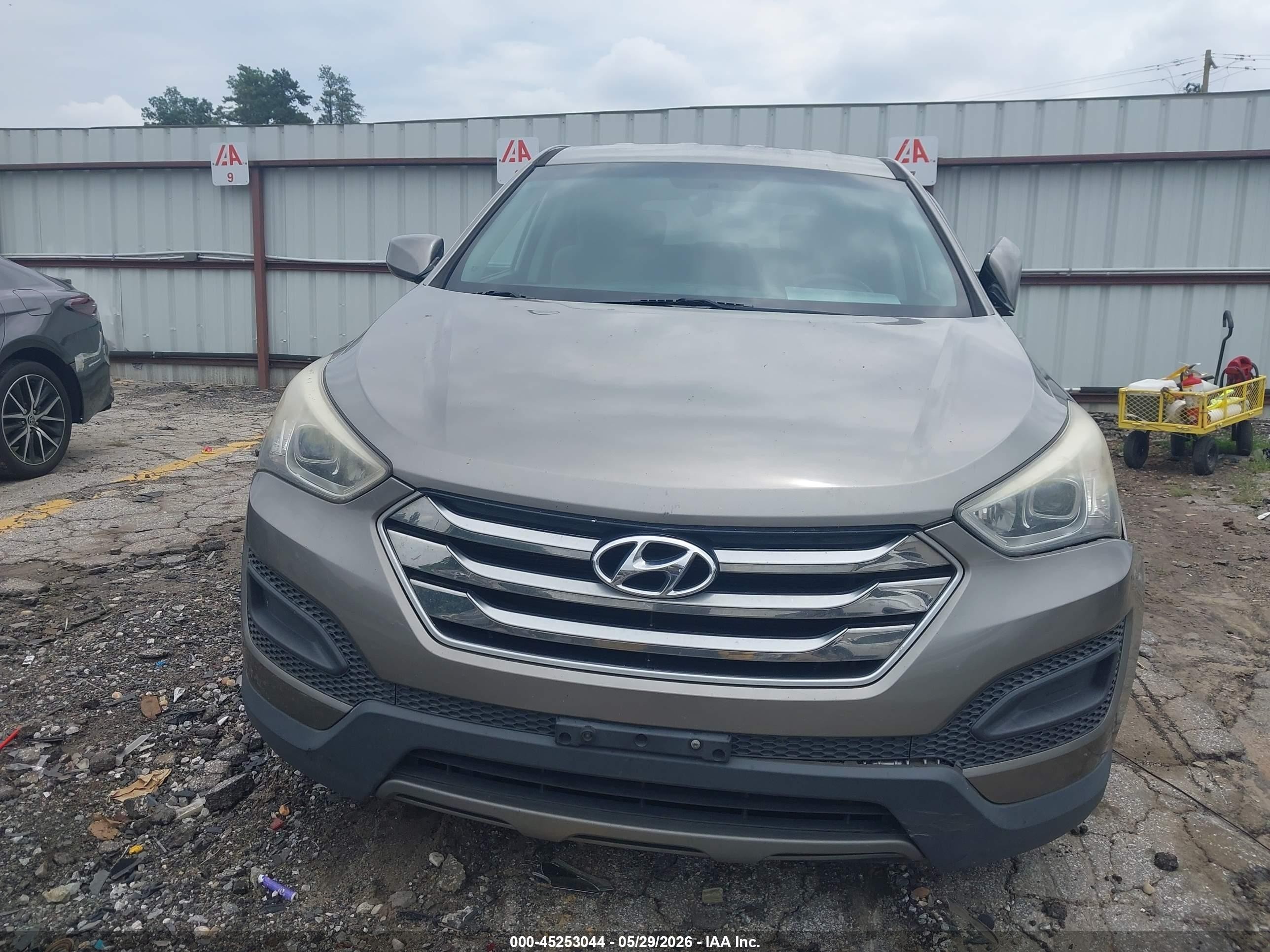 2015 Hyundai Santa Fe Sport 2.4l Champagne vin: 5XYZT3LB0FG279238