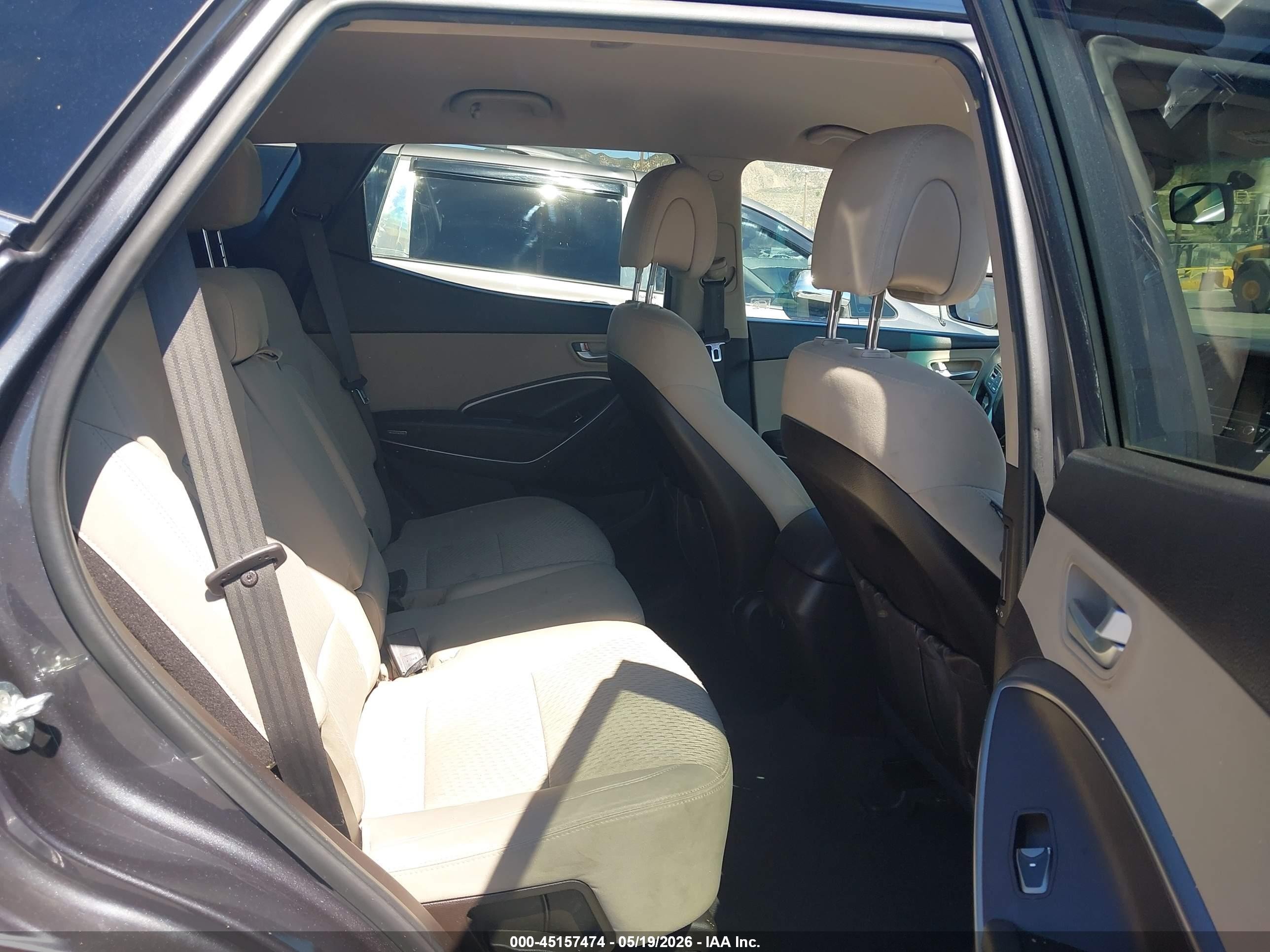 2018 Hyundai Santa Fe Sport 2.4l Silver vin: 5XYZT3LB0JG568578