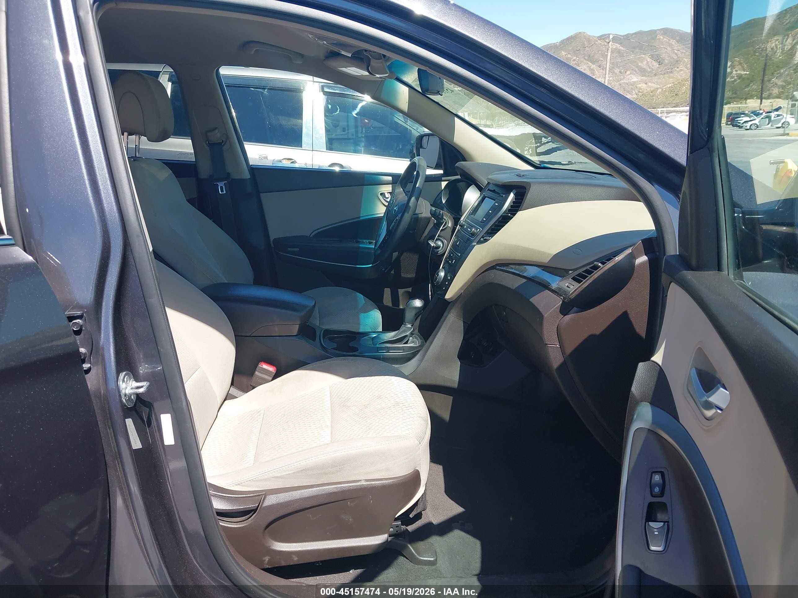 2018 Hyundai Santa Fe Sport 2.4l Silver vin: 5XYZT3LB0JG568578
