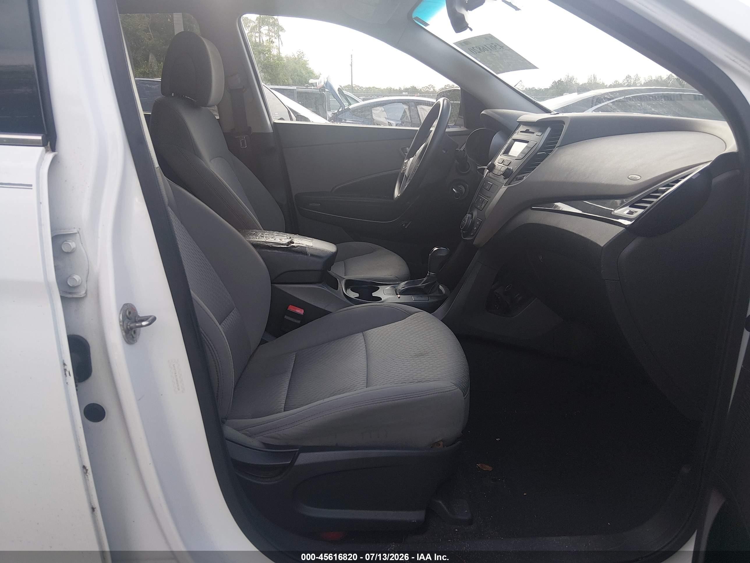 2013 Hyundai Santa Fe Sport Beige vin: 5XYZT3LB1DG023154