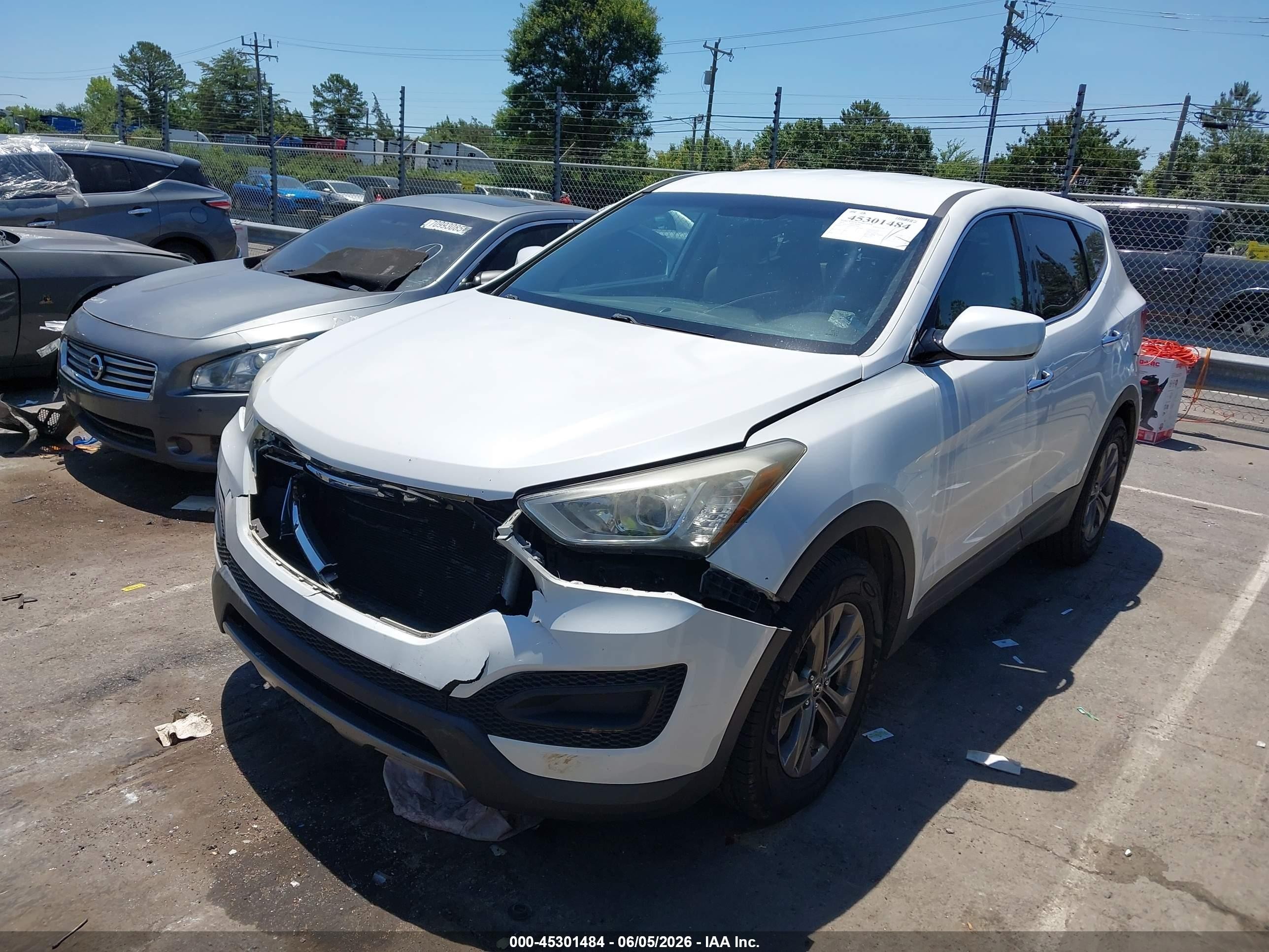 2013 Hyundai Santa Fe Sport White vin: 5XYZT3LB1DG113906