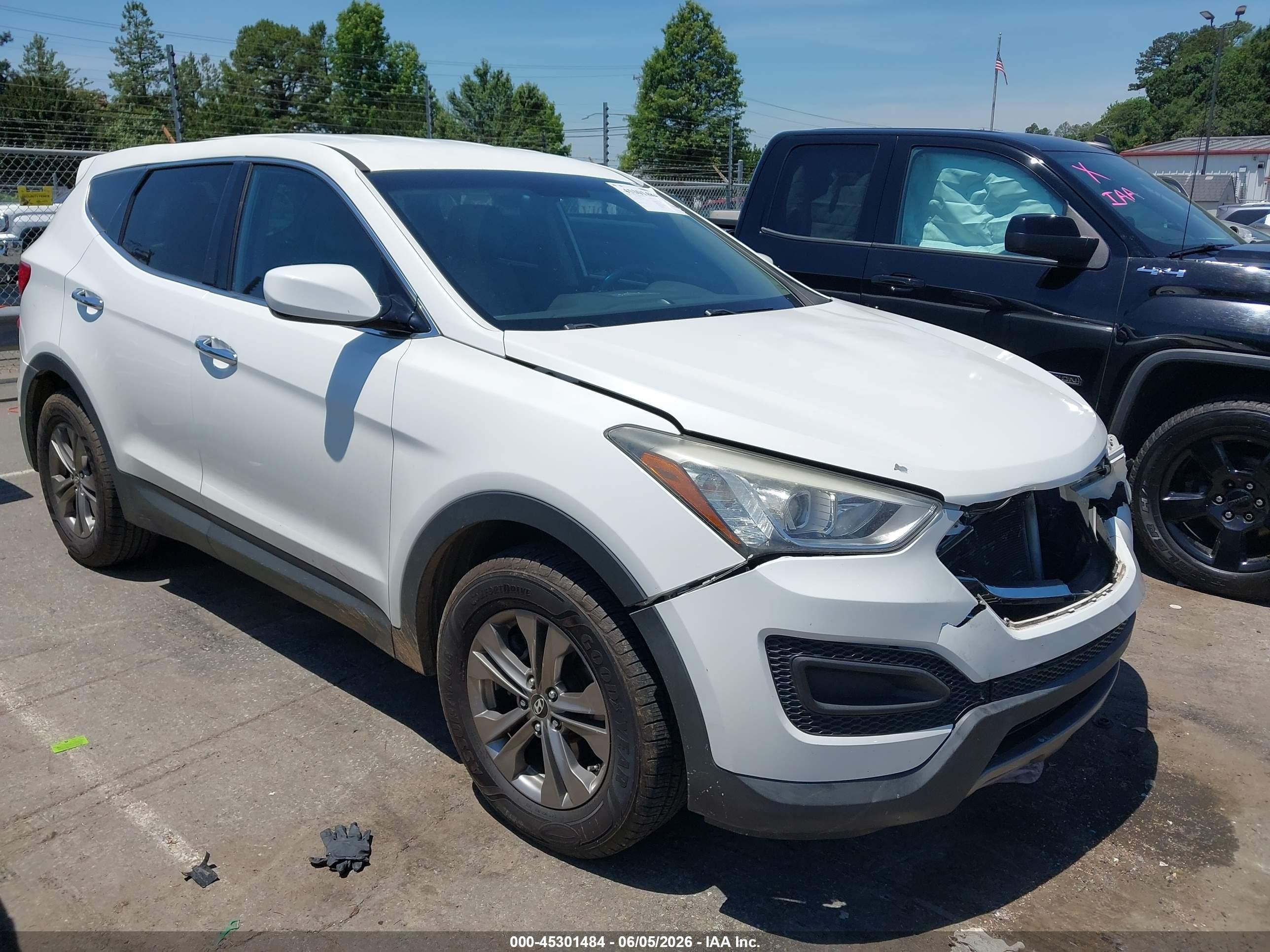 2013 Hyundai Santa Fe Sport White vin: 5XYZT3LB1DG113906