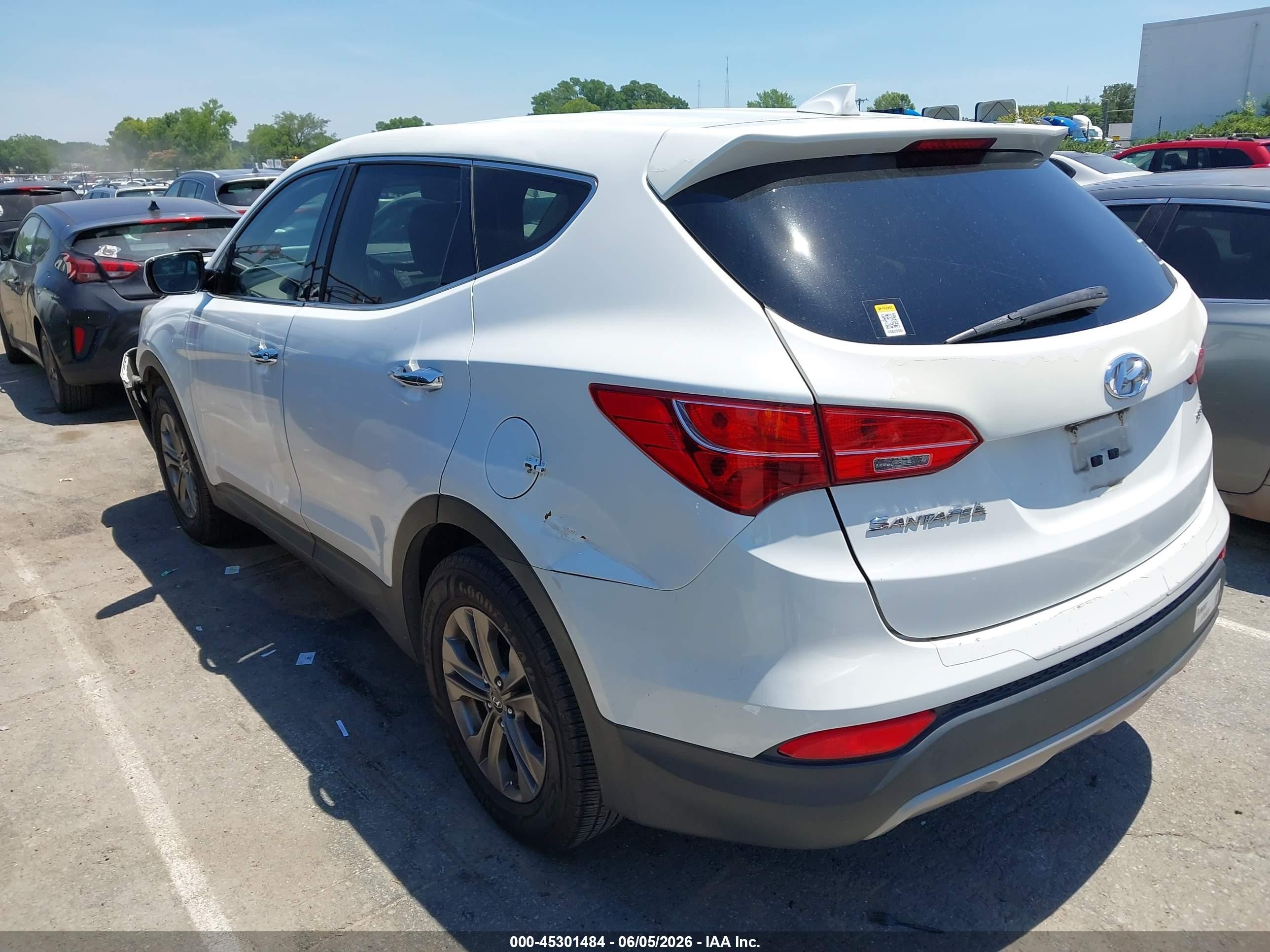 2013 Hyundai Santa Fe Sport White vin: 5XYZT3LB1DG113906