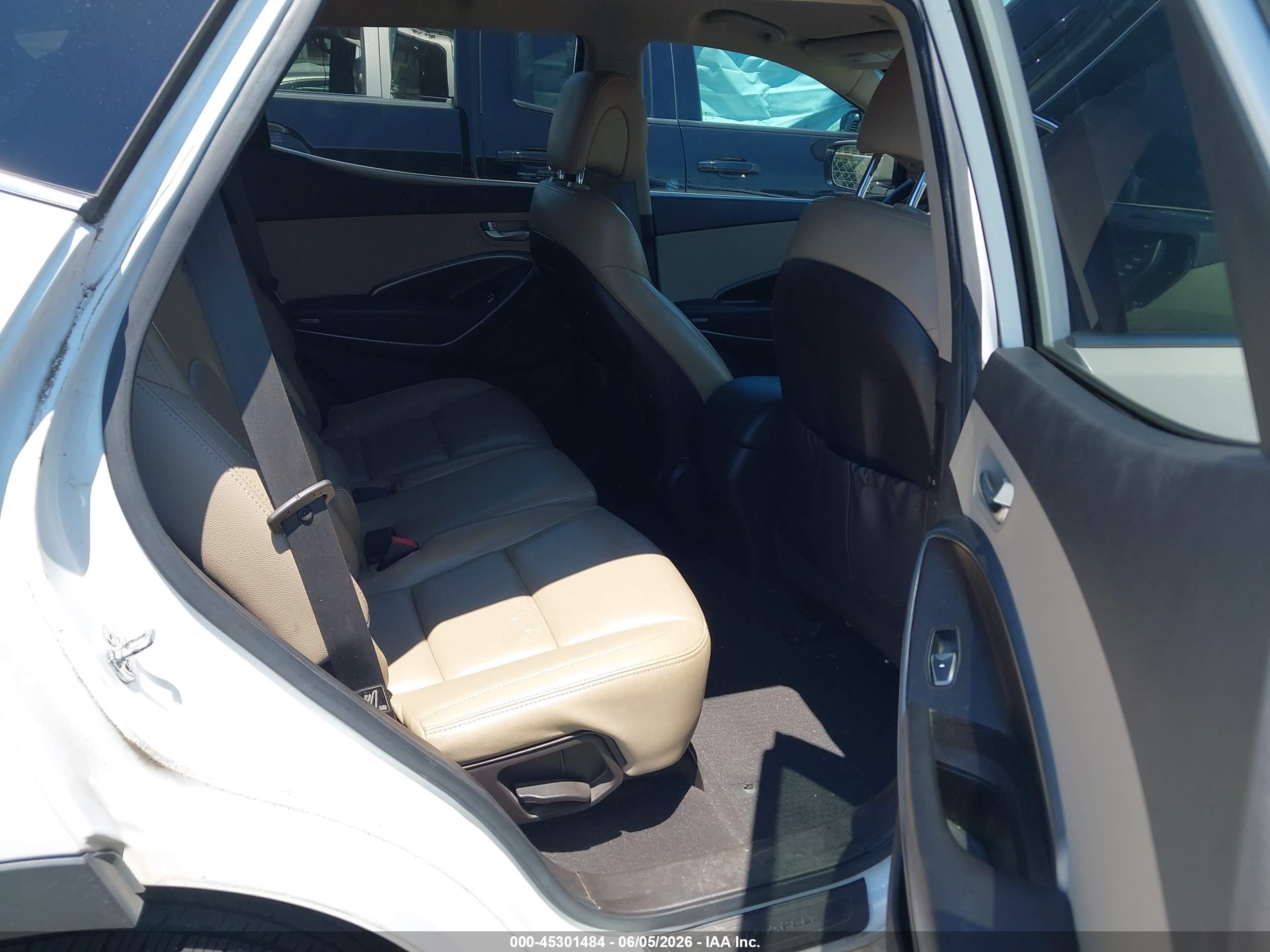 2013 Hyundai Santa Fe Sport White vin: 5XYZT3LB1DG113906