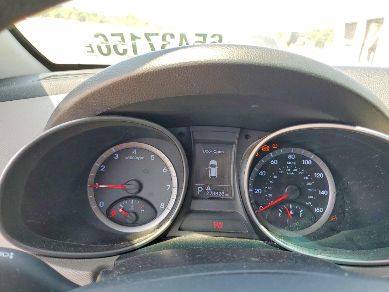 2013 Hyundai Santa Fe Sport 2.4l White vin: 5XYZT3LB1DG114358