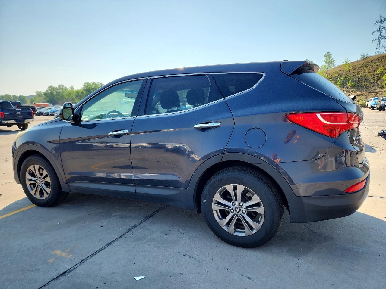 2014 Hyundai Santa Fe Sport 2.4l Blue vin: 5XYZT3LB1EG132327