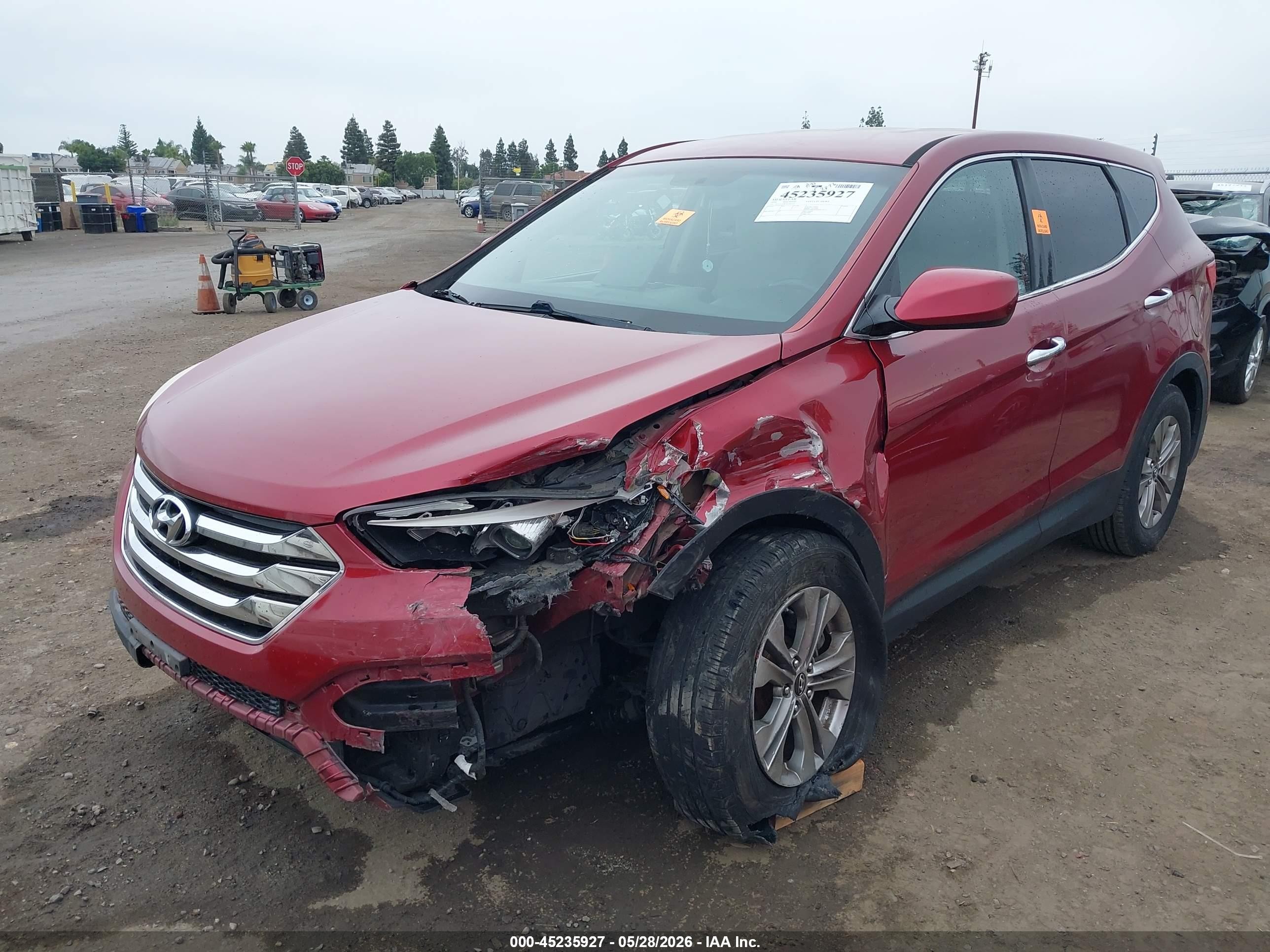 2014 Hyundai Santa Fe Sport 2.4l Red vin: 5XYZT3LB1EG145773