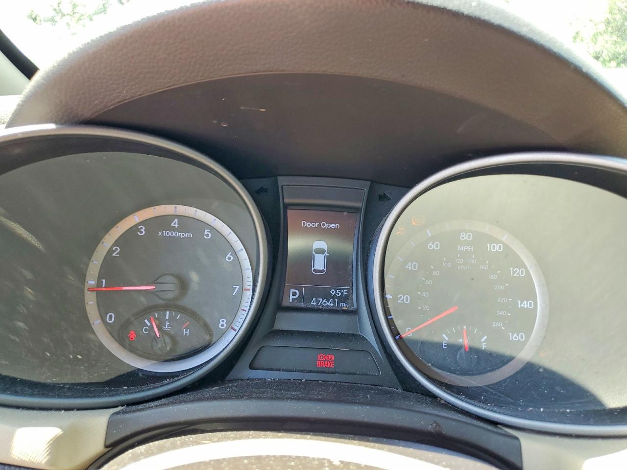 2014 Hyundai Santa Fe Sport 2.4l Burgundy vin: 5XYZT3LB1EG168177