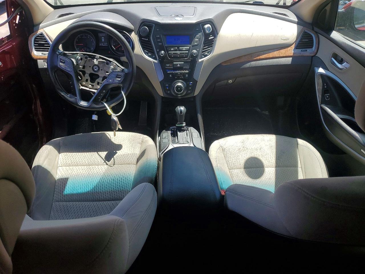 2015 Hyundai Santa Fe Sport 2.4l Red vin: 5XYZT3LB1FG260357