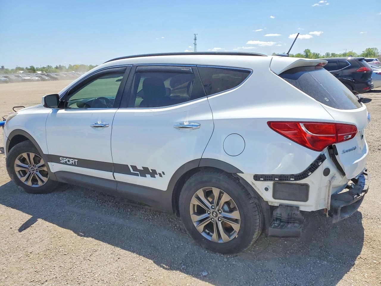 2013 Hyundai Santa Fe Sport 2.4l White vin: 5XYZT3LB2DG094671