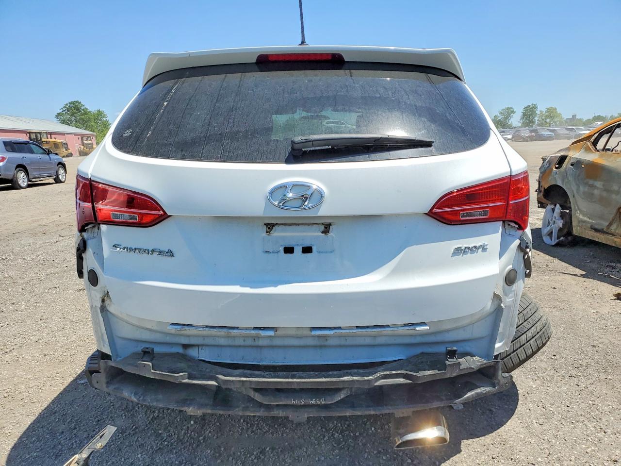 2013 Hyundai Santa Fe Sport 2.4l White vin: 5XYZT3LB2DG094671