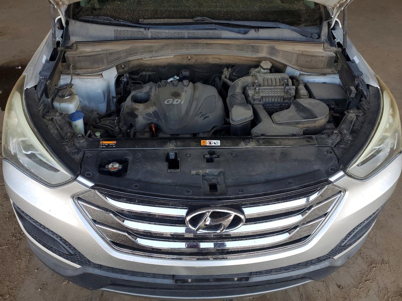 2014 Hyundai Santa Fe Sport 2.4l Silver vin: 5XYZT3LB2EG145717