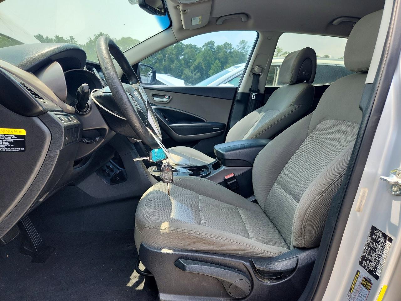 2014 Hyundai Santa Fe Sport 2.4l Серебряный vin: 5XYZT3LB2EG221629
