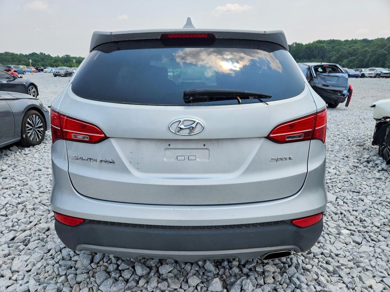 2014 Hyundai Santa Fe Sport 2.4l Серебряный vin: 5XYZT3LB2EG221629