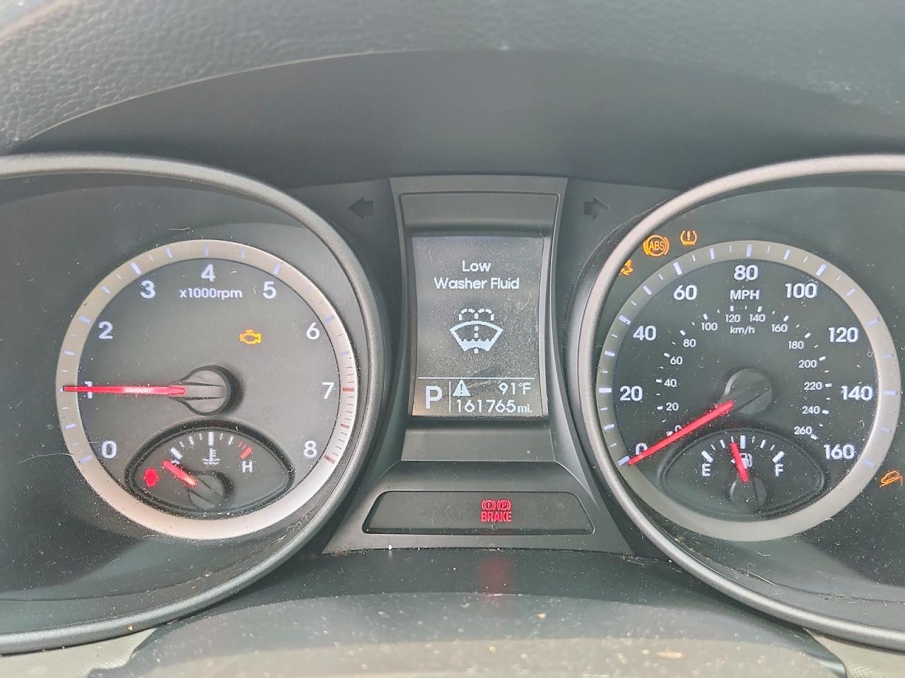 2014 Hyundai Santa Fe Sport 2.4l Серебряный vin: 5XYZT3LB2EG221629