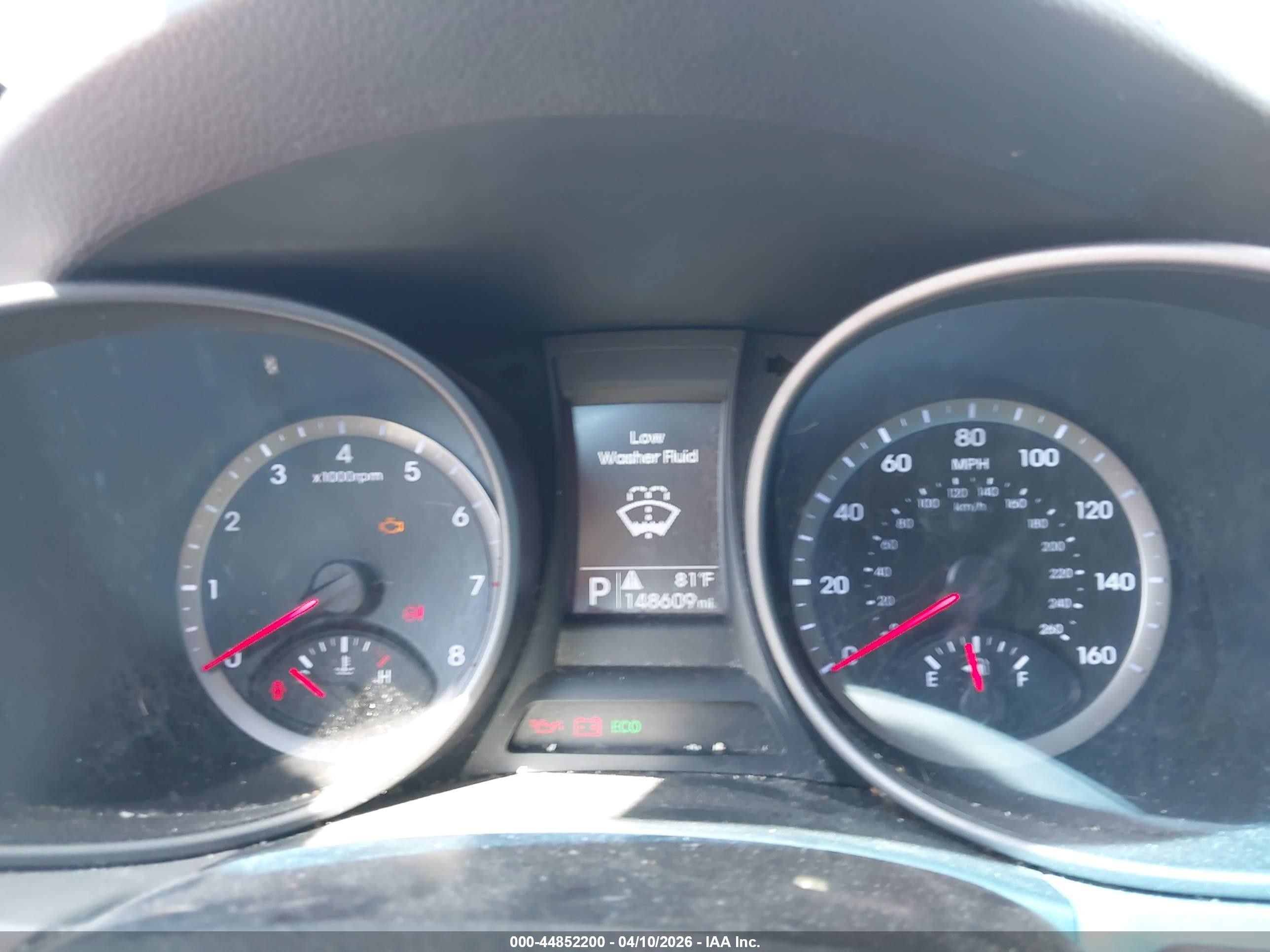 2015 Hyundai Santa Fe Sport 2.4l White vin: 5XYZT3LB2FG287681