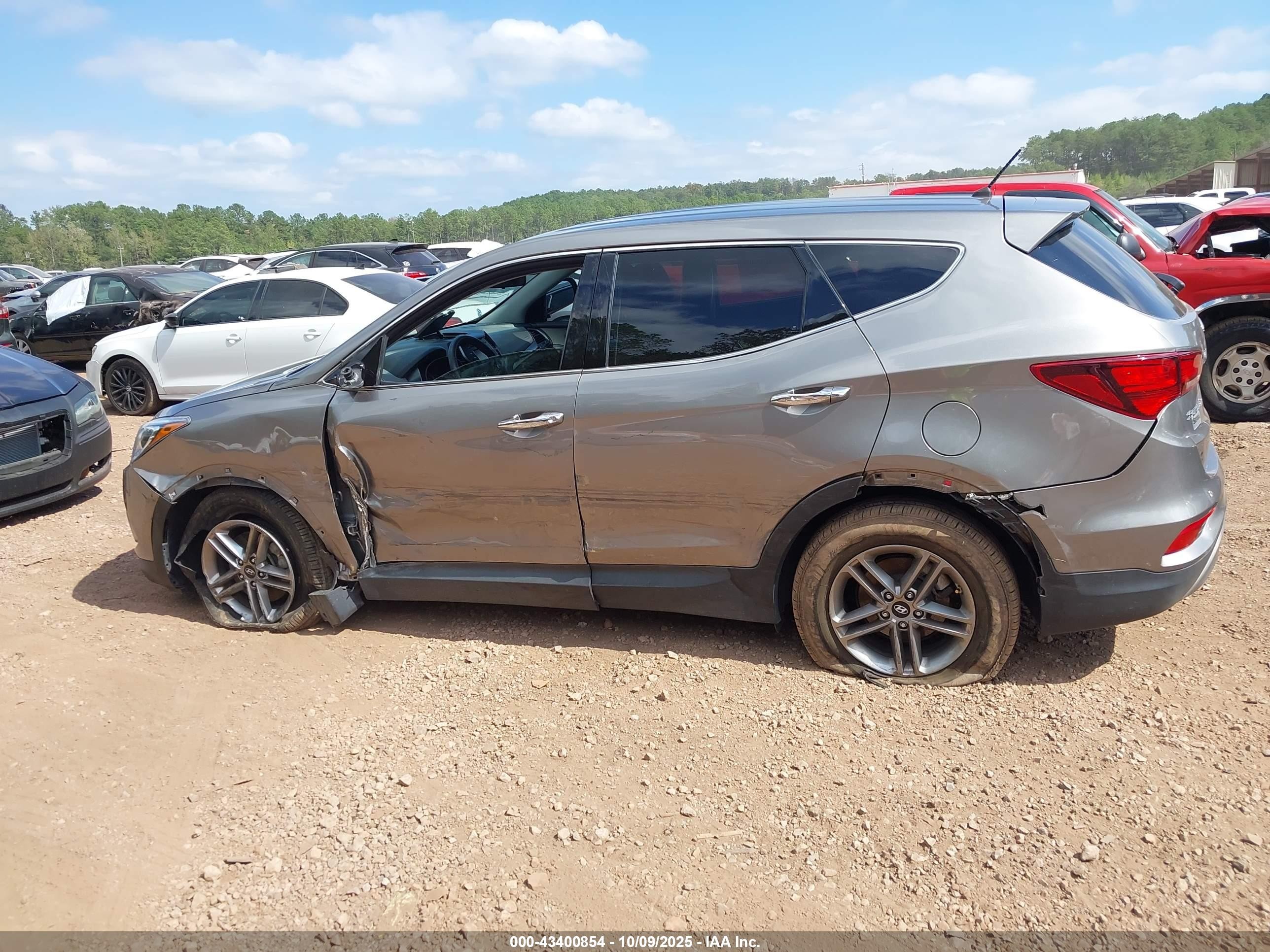 2018 Hyundai Santa Fe Sport 2.4l Серый vin: 5XYZT3LB2JG532410